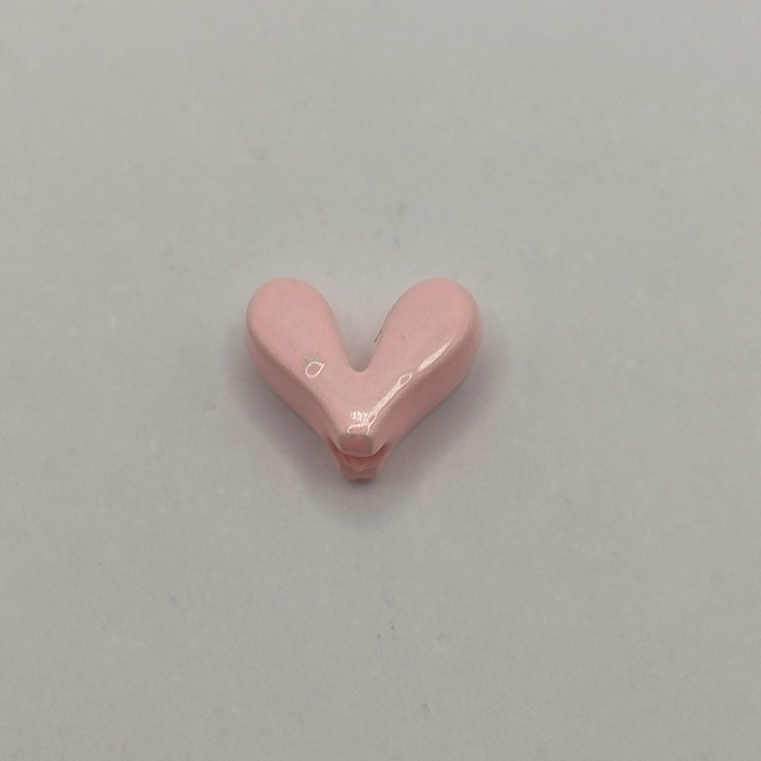 ESMALTADO CORAZON MINI ROSADO CLARO