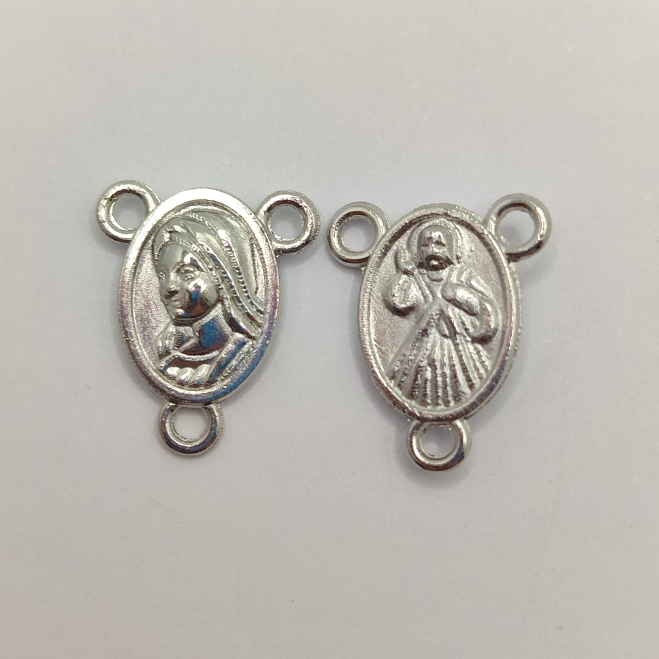 SILVER VITELA SAGRADO CORAZON