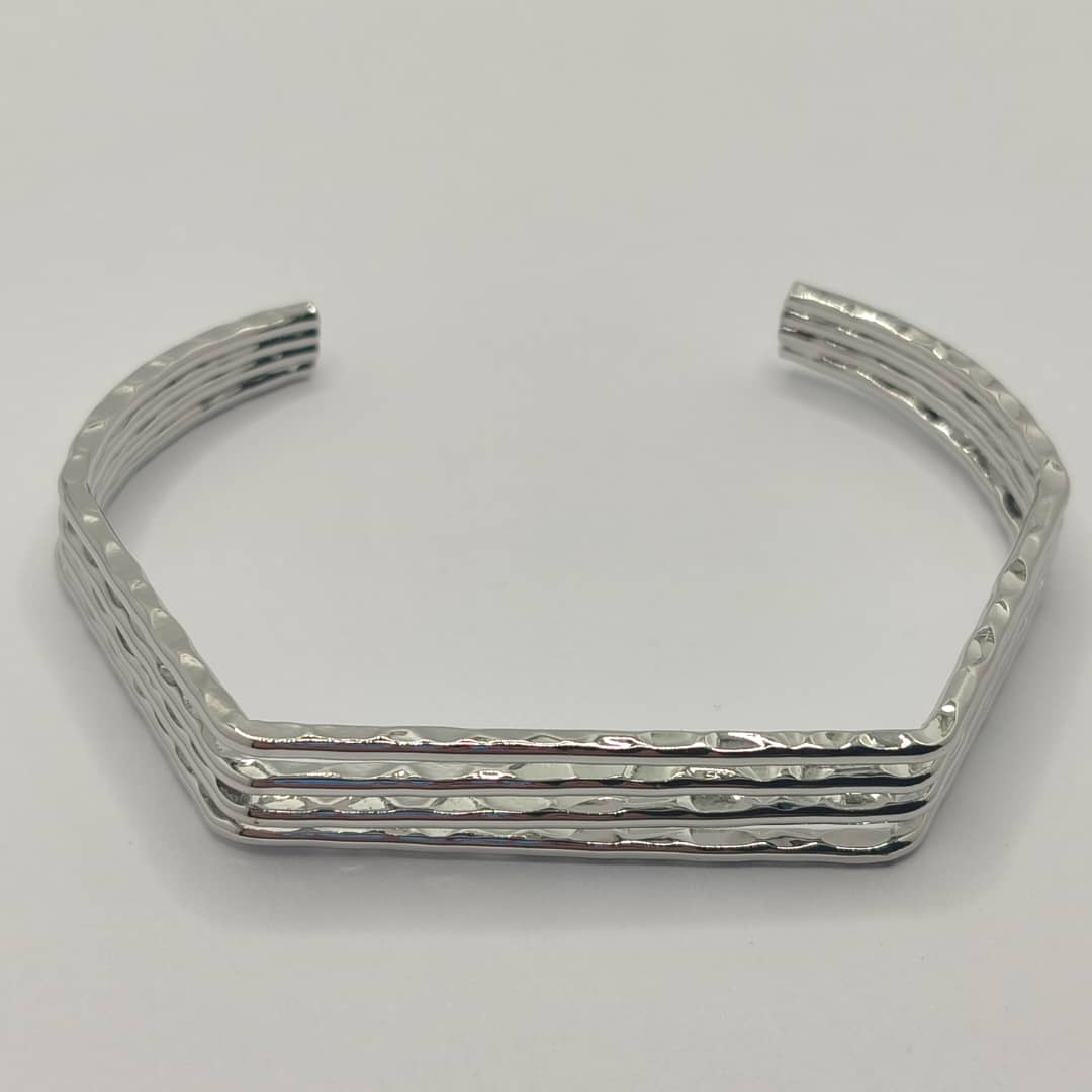 BRAZALETE EXAGONAL PLATEADO