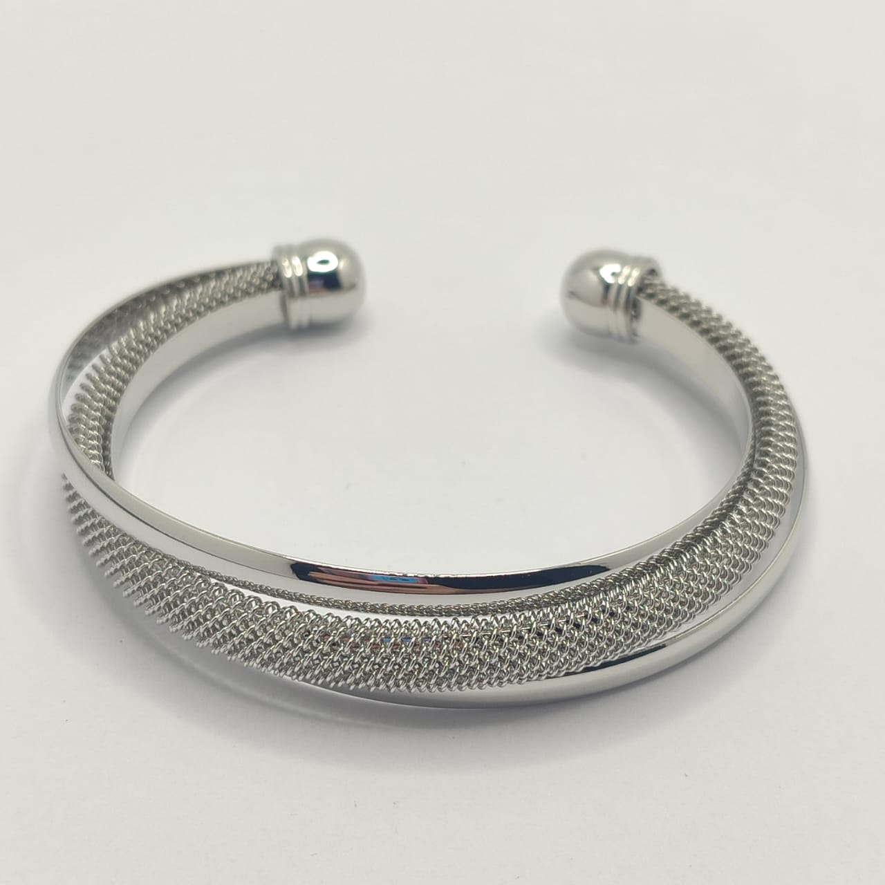 BRAZALETE DE MALLA PLATEADO