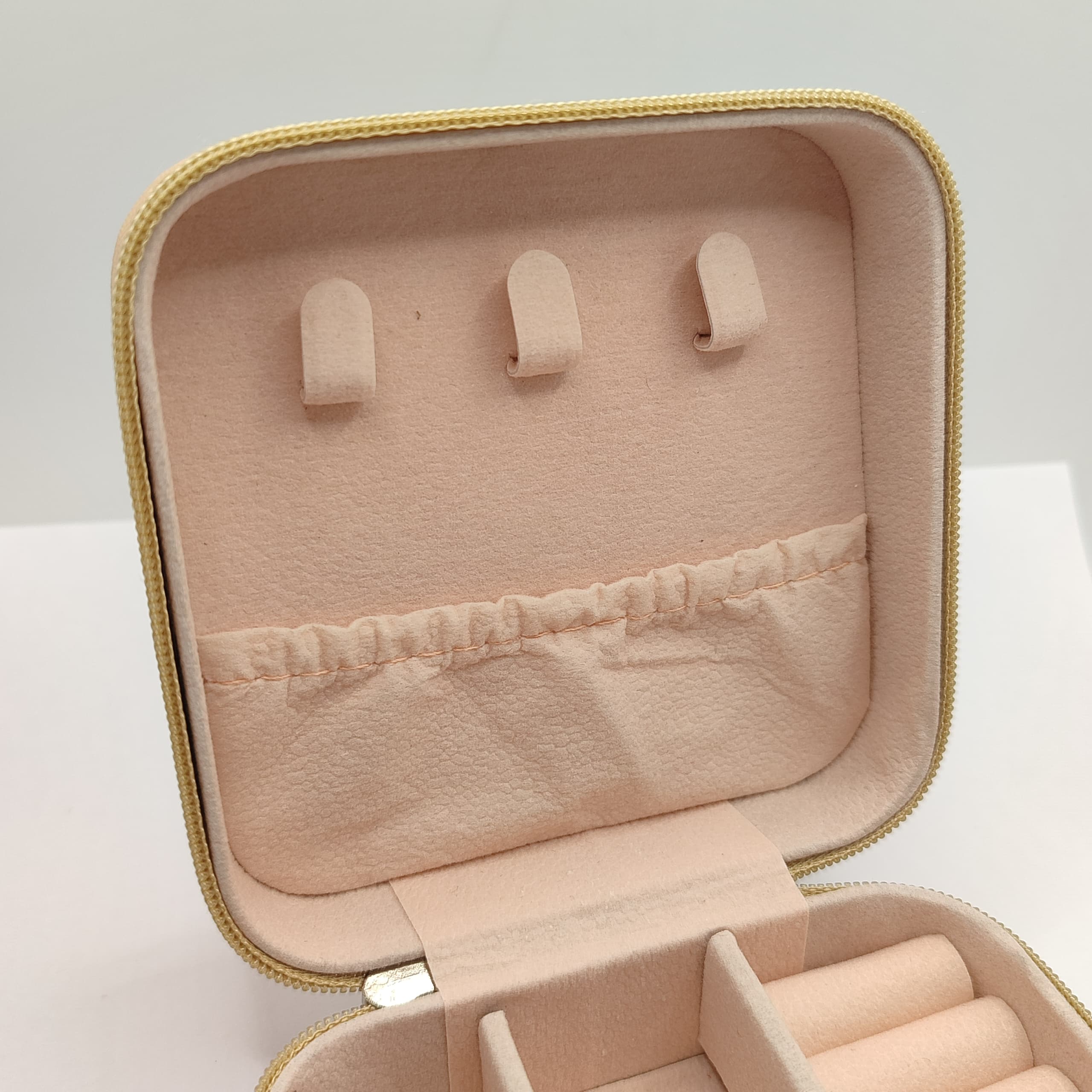 COFRE DE JOYERIA MINI BEIGE 3