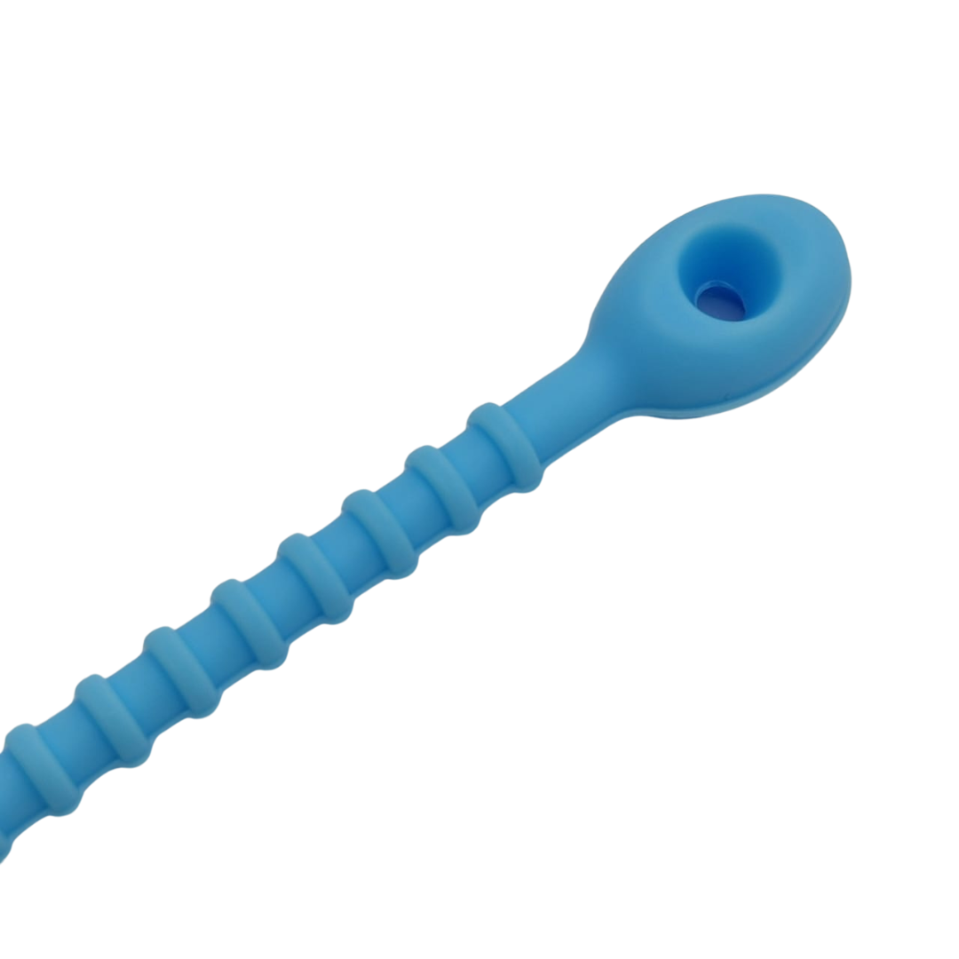 PULSERA DE SILICON AZUL CLARO CON EL PASADOR OVALADO 2