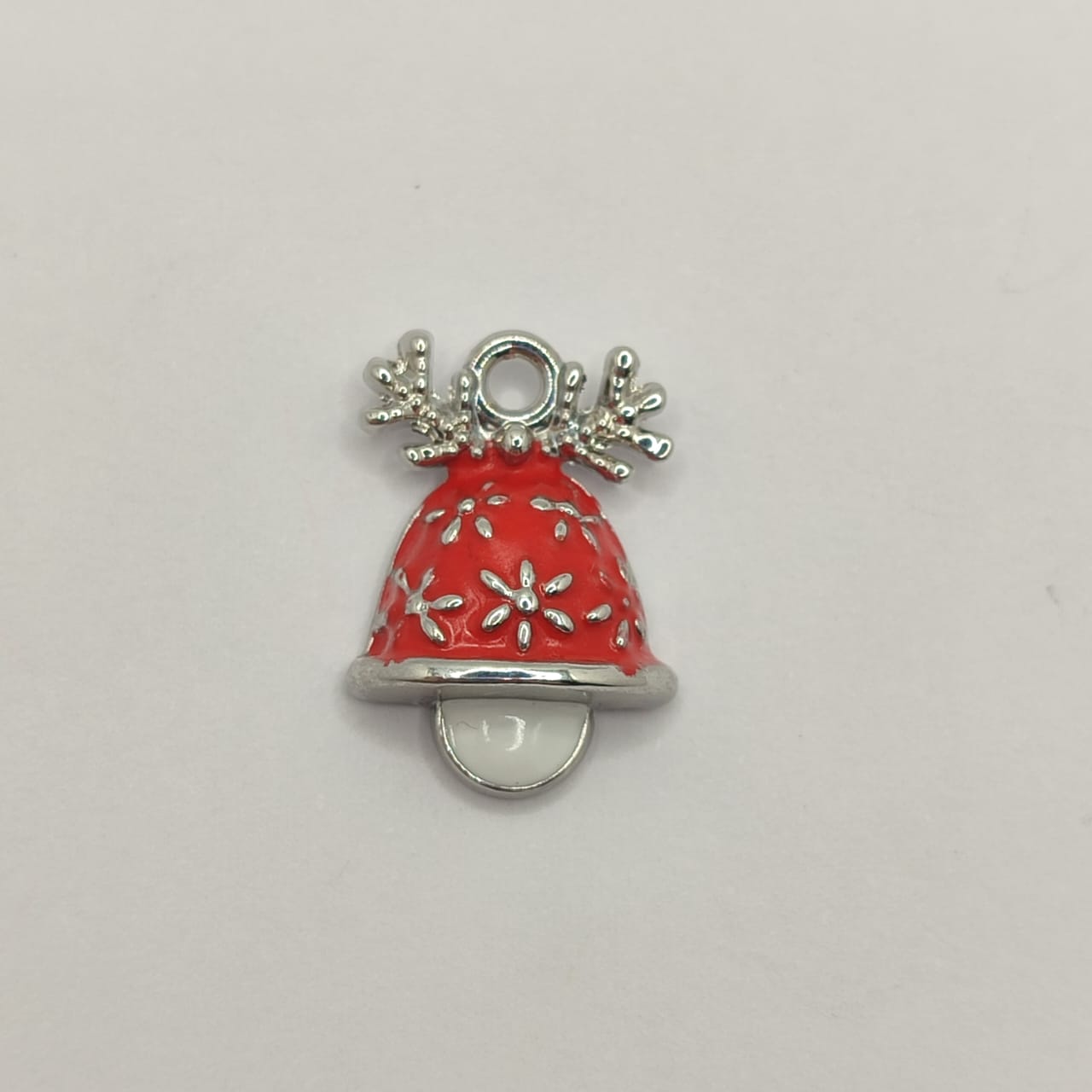 NAVIDAD DIJE CAMPANA ROJA CON BORDES PLATEADOS