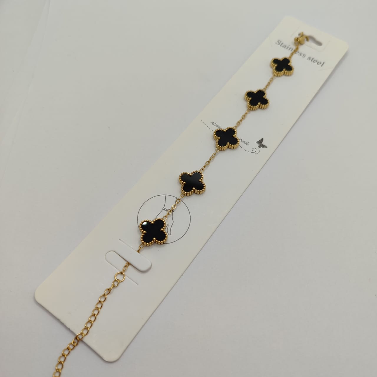 PULSERA DE TREBOL NEGRA