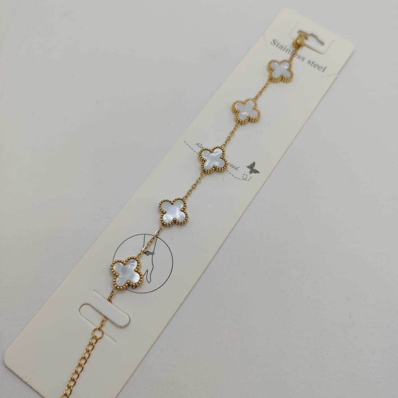 PULSERA DE TREBOL BLANCO
