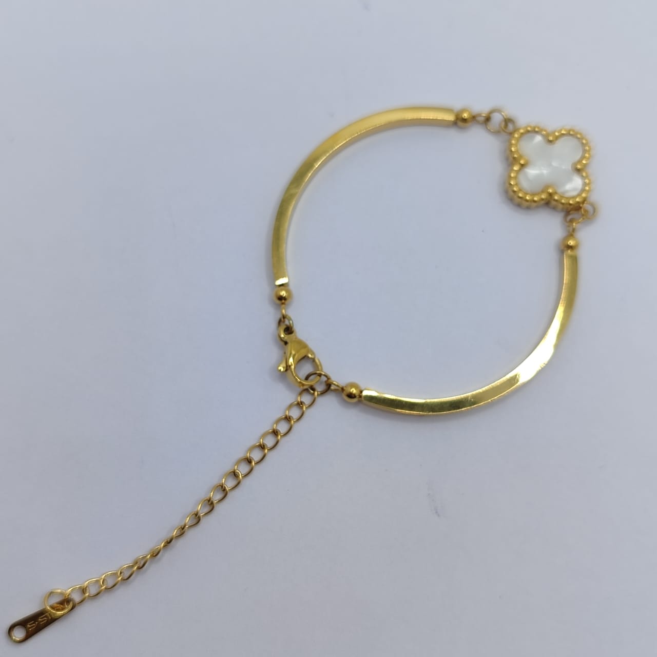 BRAZALETE TREBOL BLANCO