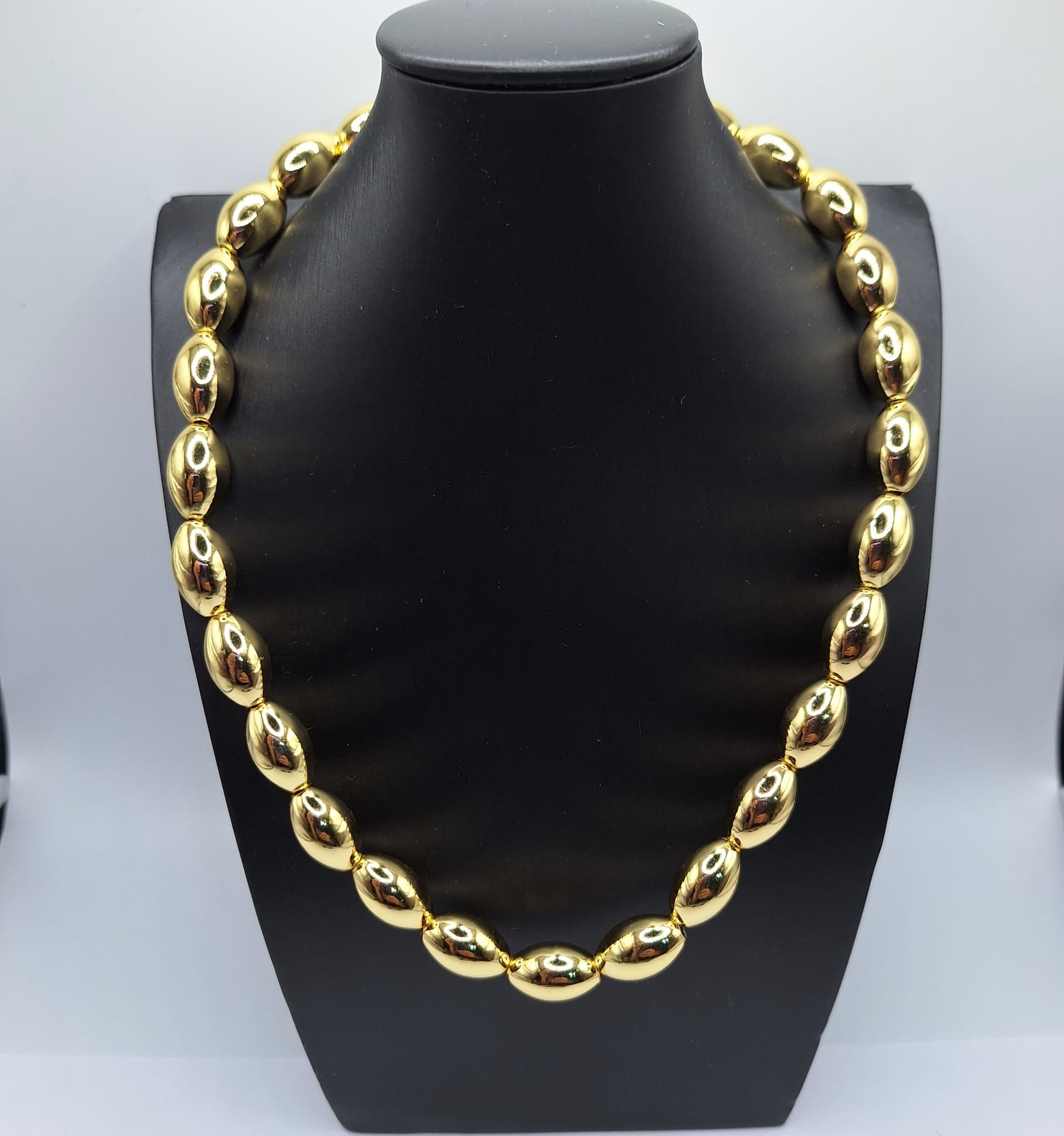 COLLAR FORMA DE ARROZ  GOLD