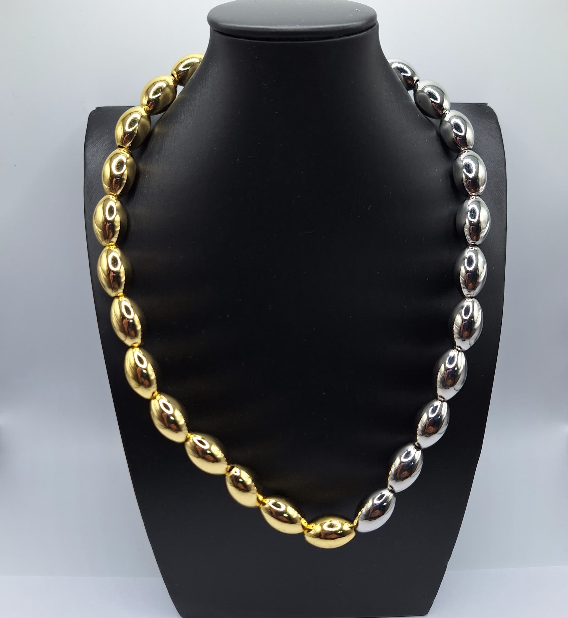 COLLAR FORMA DE ARROZ MIXTO
