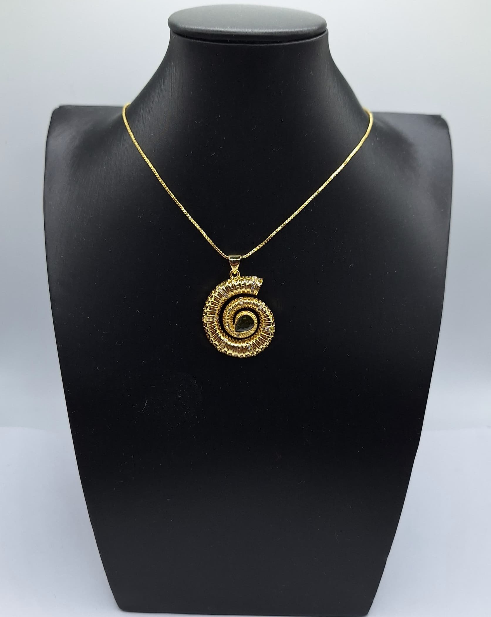 COLLAR DE CARACOL GOLD
