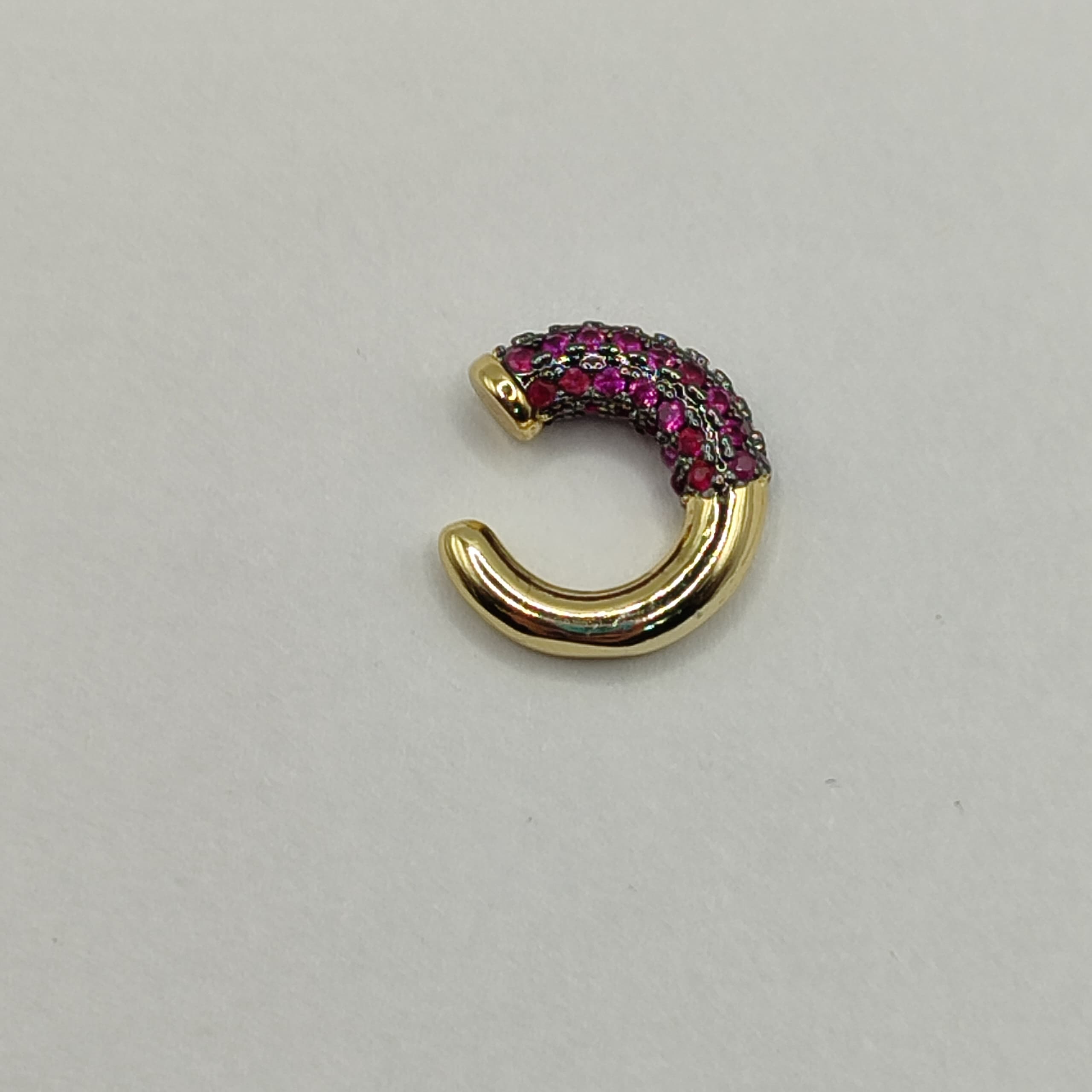 EAR CUFF CON CIRCONES FUCSIA