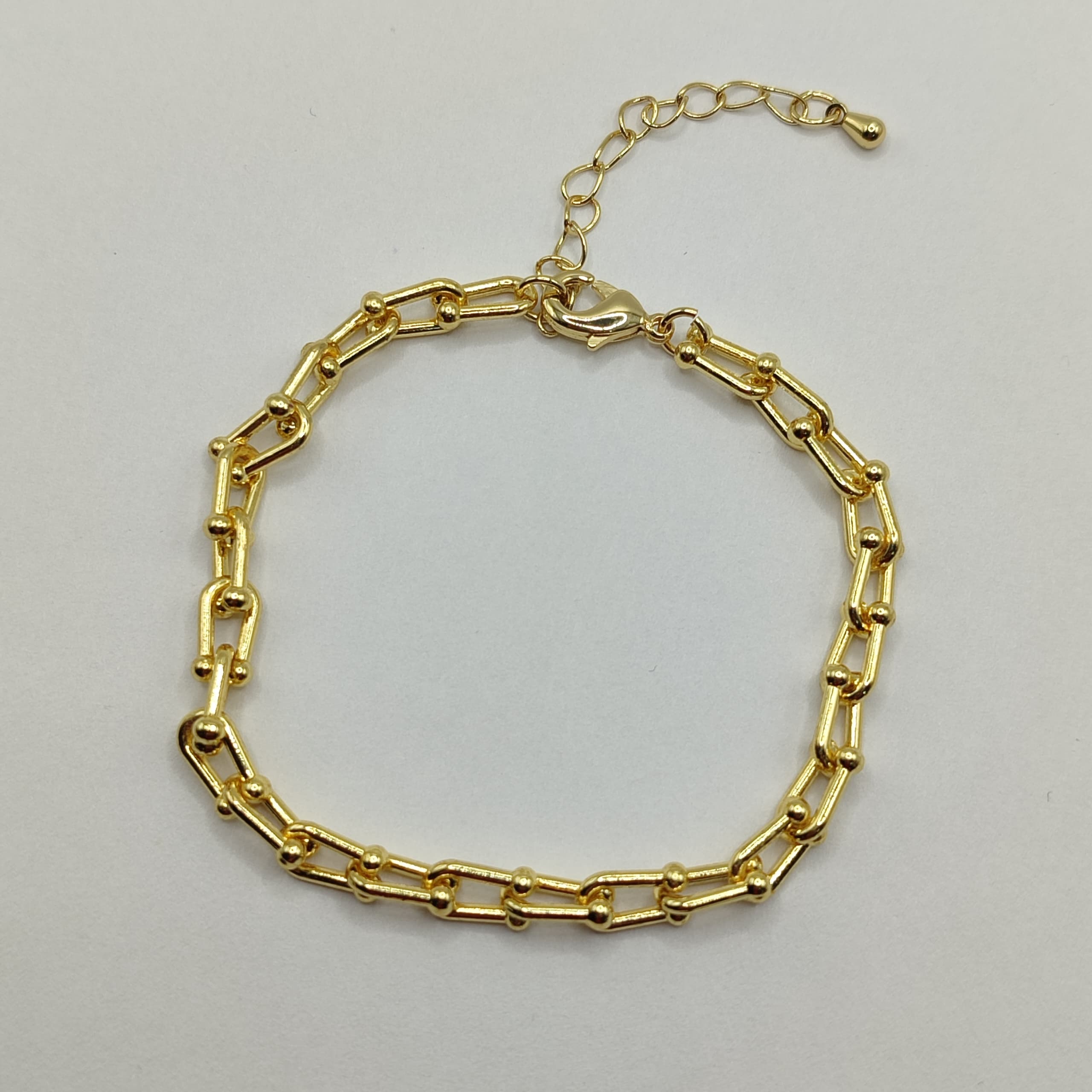 PULSERA ESLABON ESTILO HERRADURA