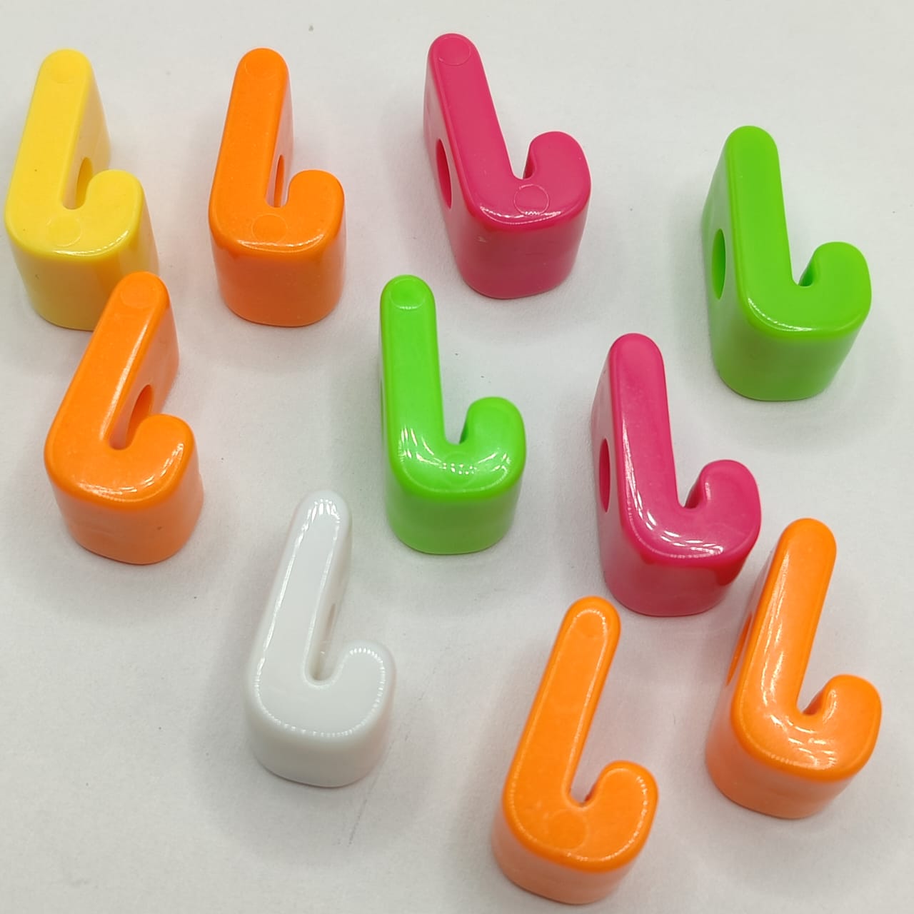 PASADORES LETRAS ACRILICAS J