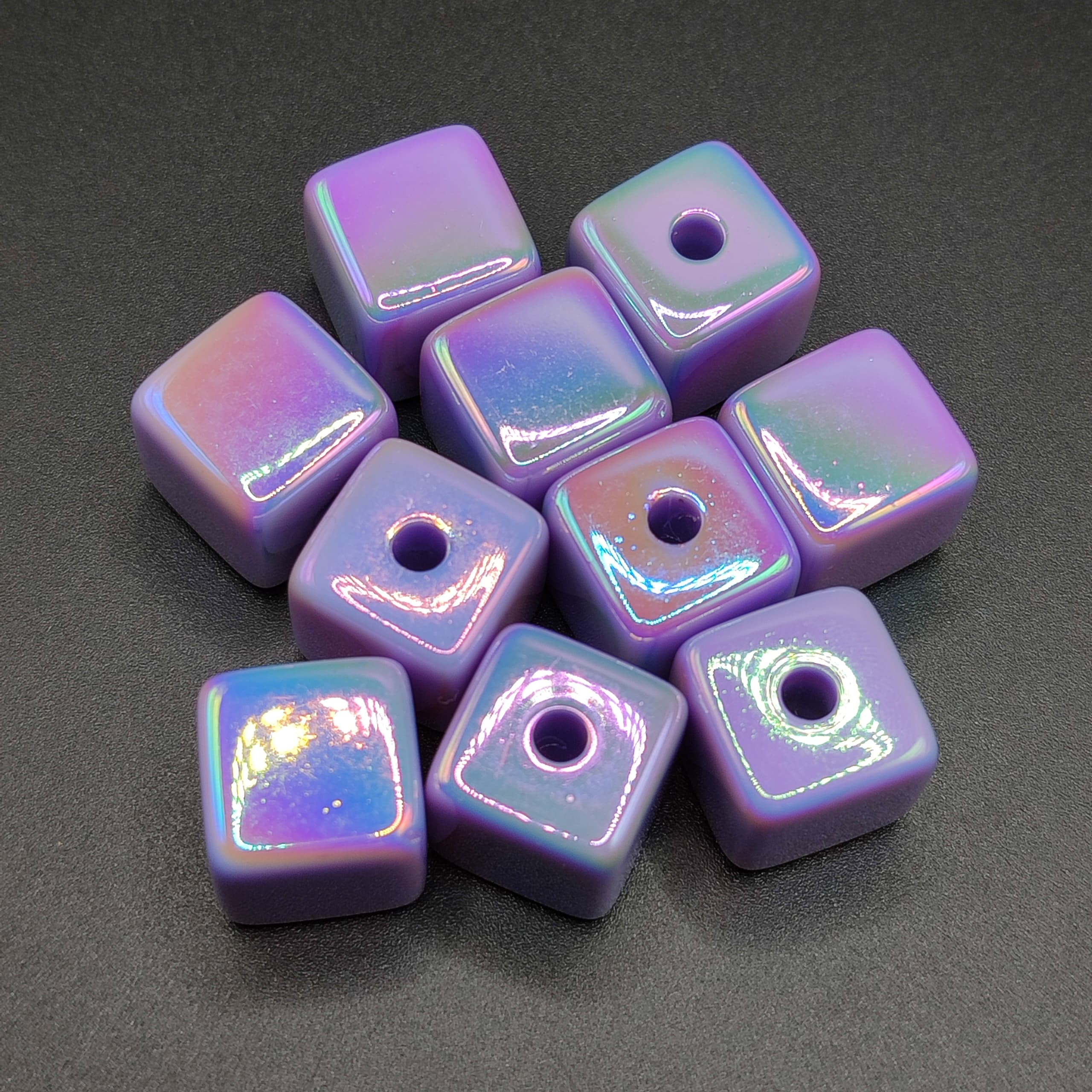 ACRILICO CUBO LILA