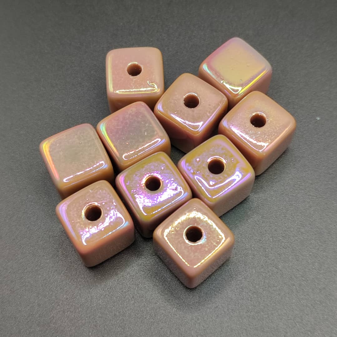 ACRILICO CUBO MARRON