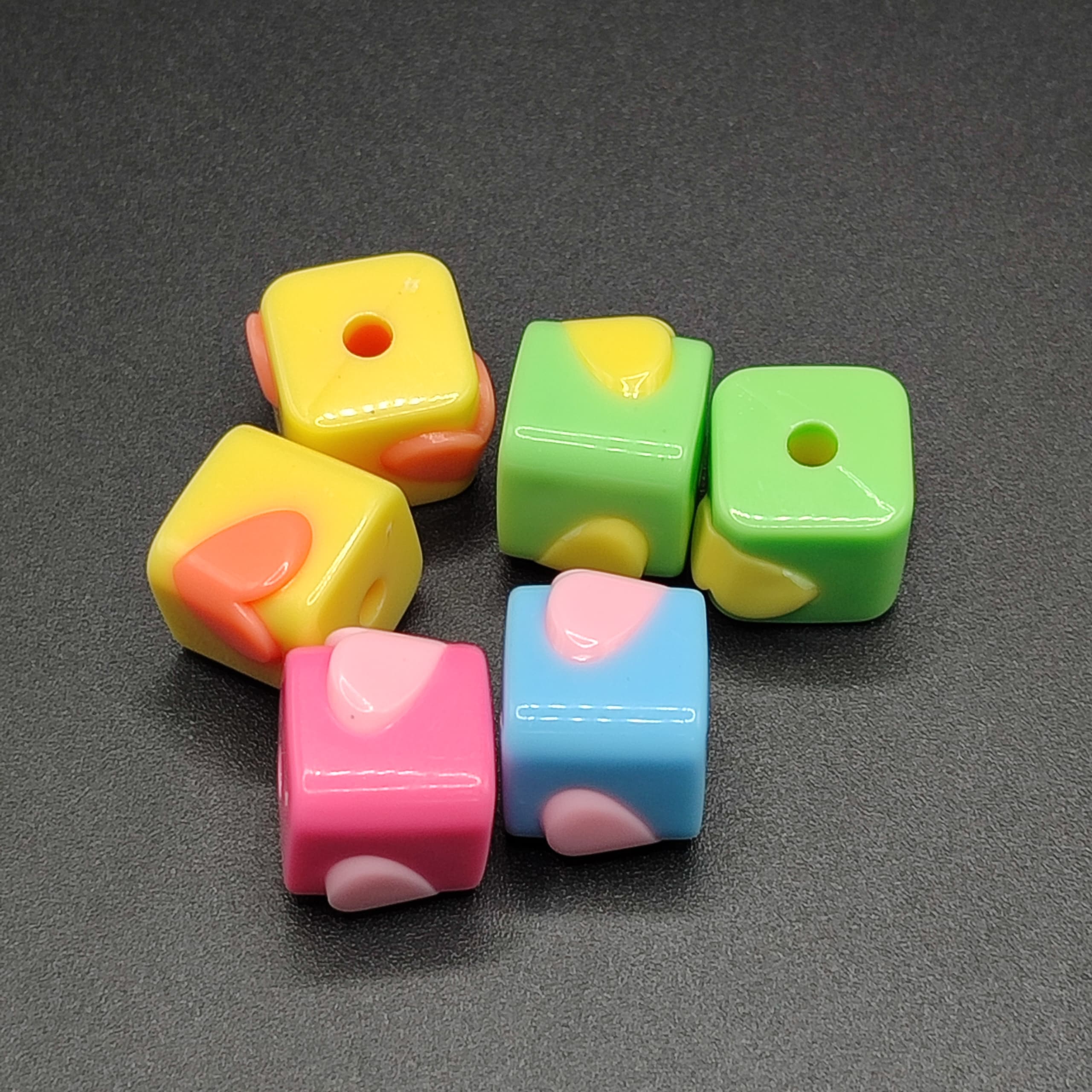 BOLSA 6 UND CUBO DE COLORES CON CORAZON
