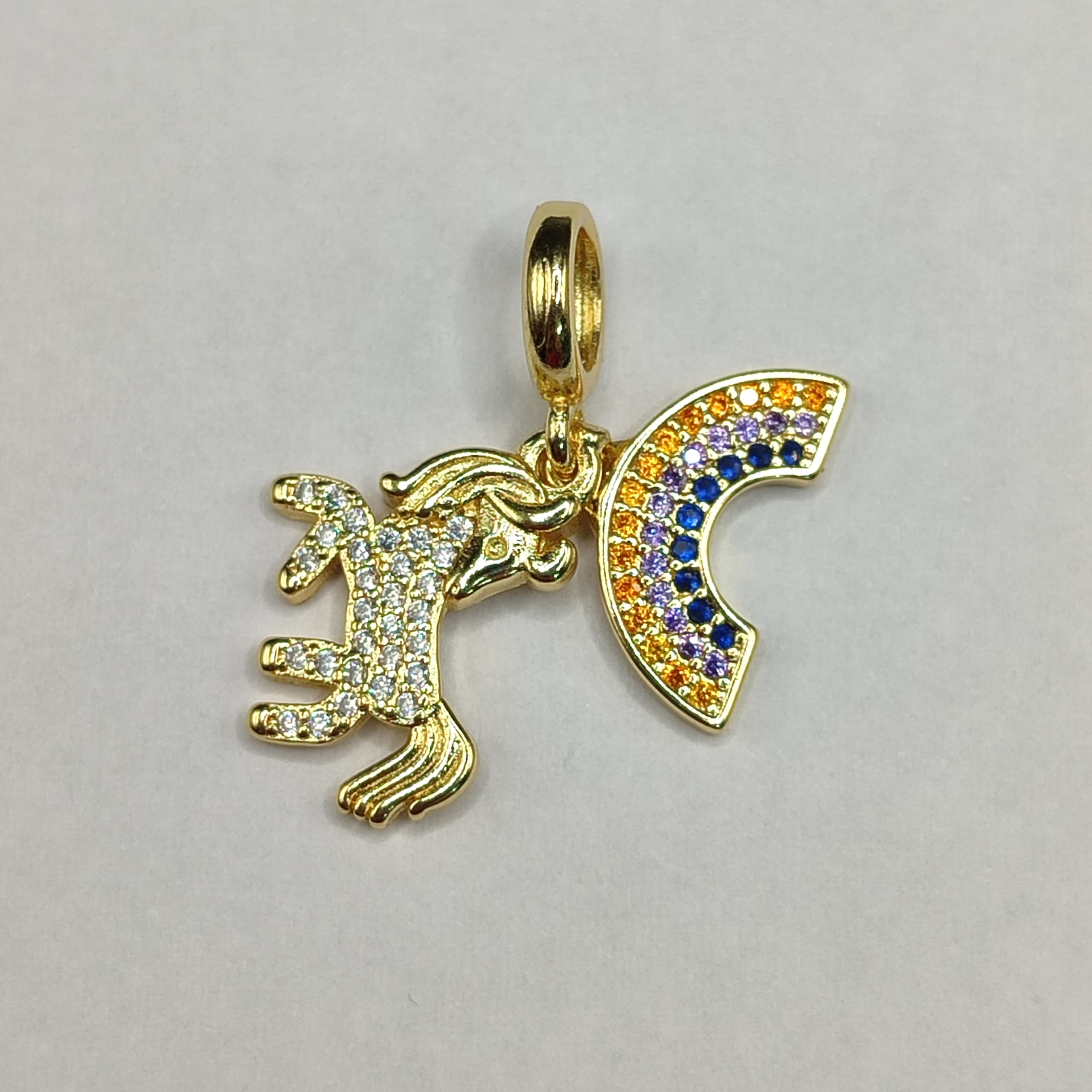 DIJE DE PANDORA DE ARCOIRIS Y UNICORNIOS