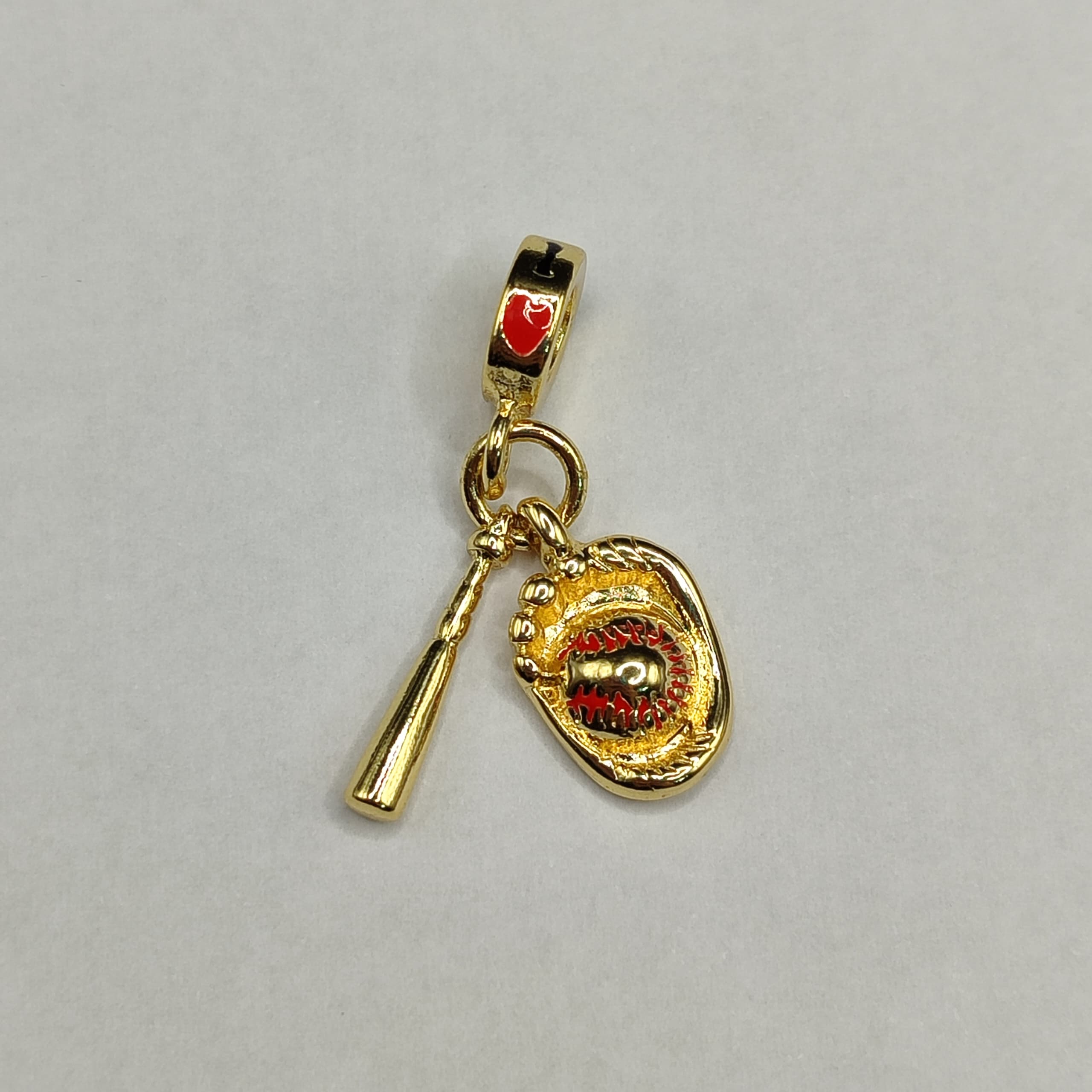 DIJE PANDORA BEISBOLL CON ROJO