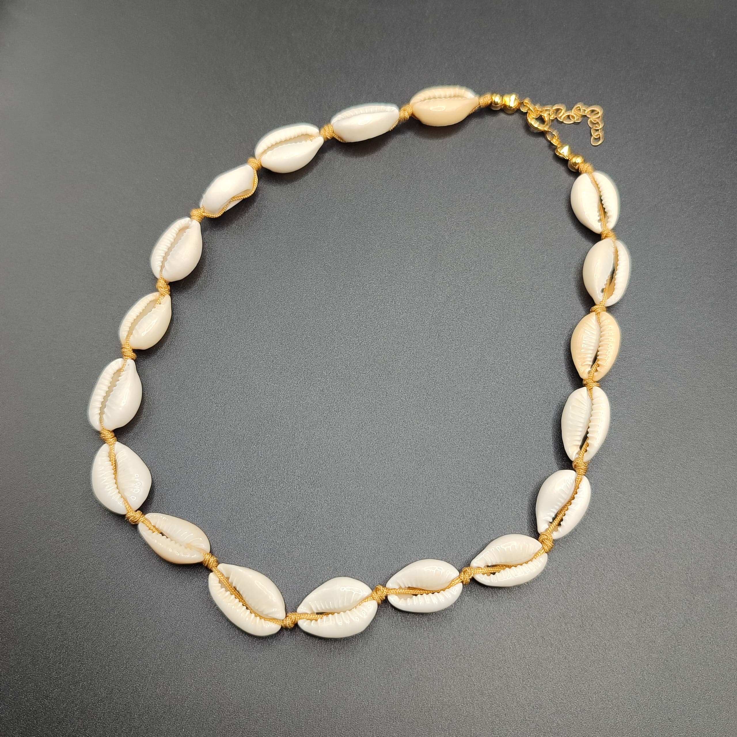 COLLAR DE CARACOLES