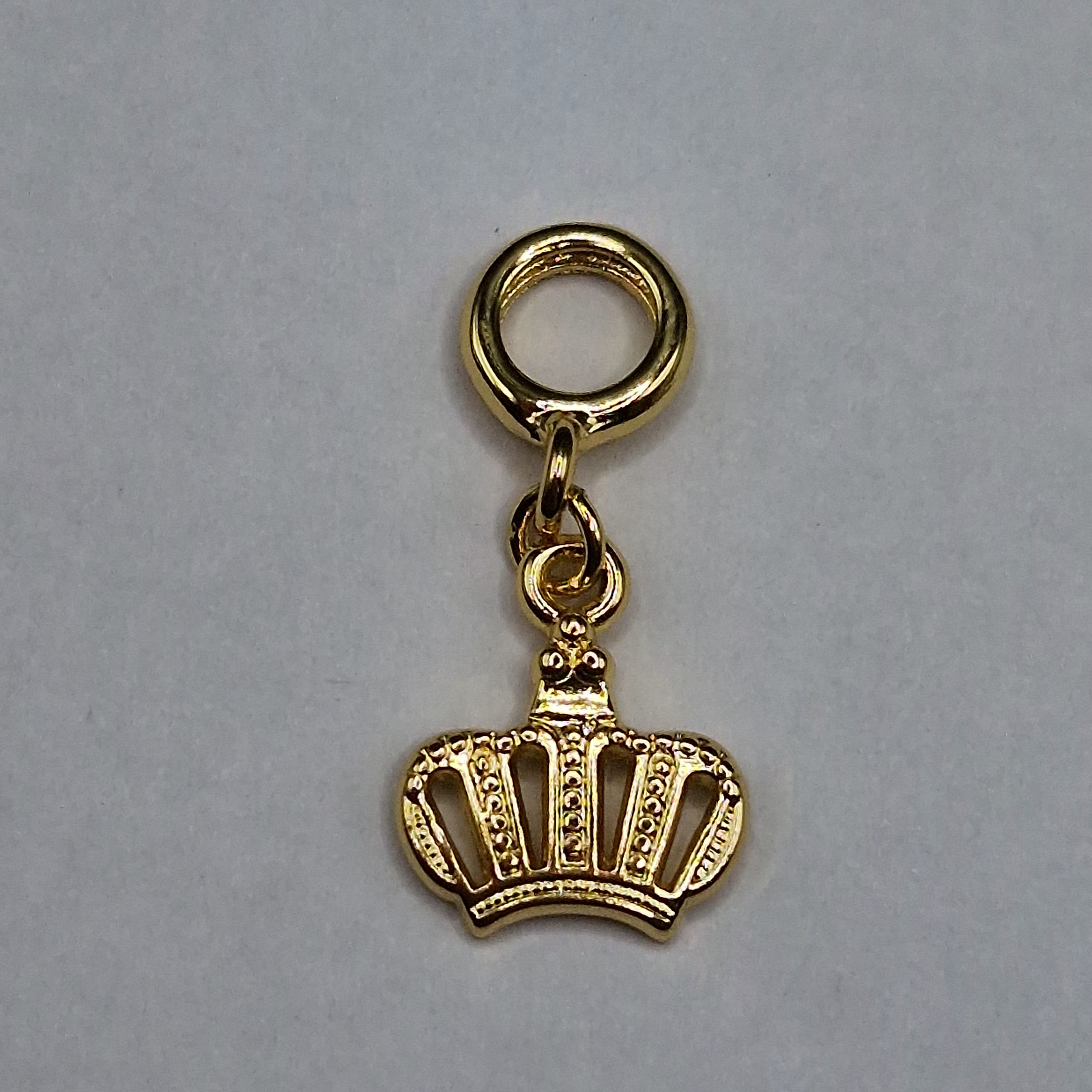 DIJE DE PANDORA CORONA DEL REY