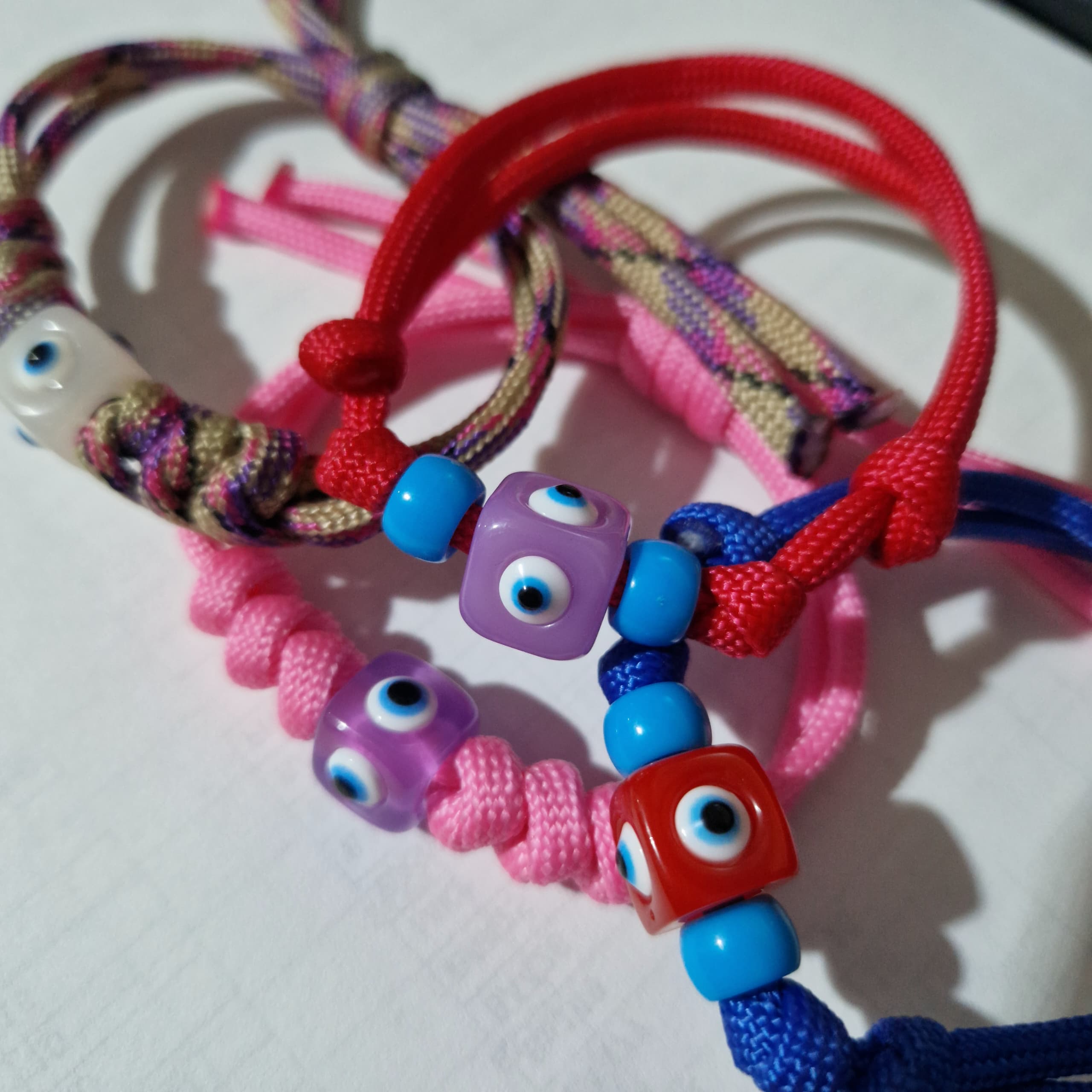 PULSERAS PARACORD CON OJO TURCO