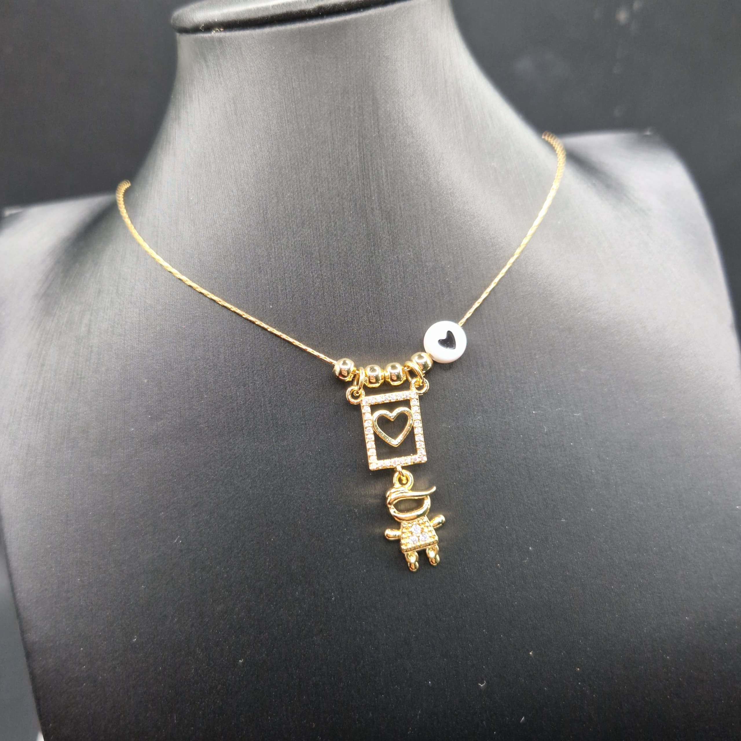 COLLAR DE ESCAPULARIO DE NIÑOS
