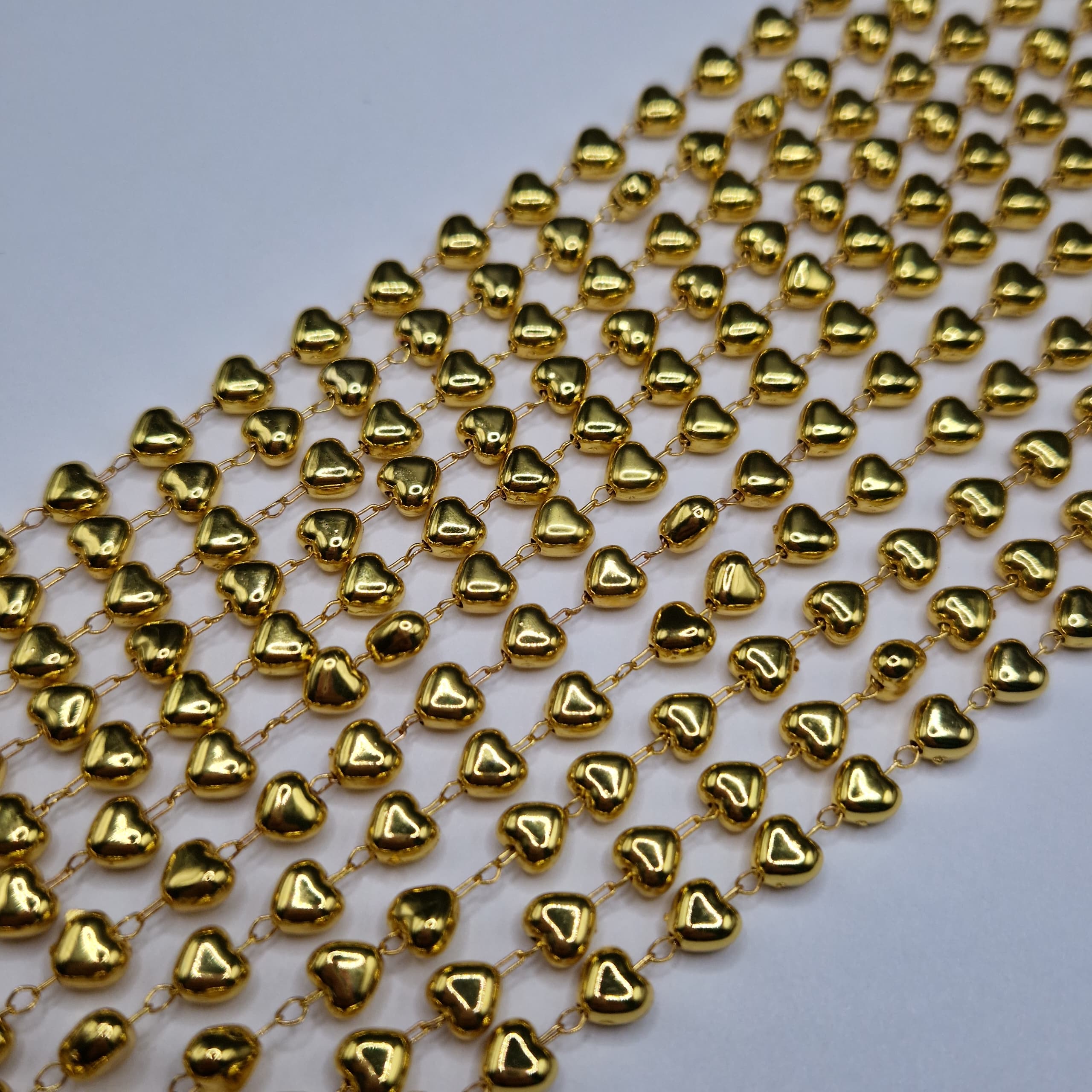 CADENA DE CORAZON DORADO