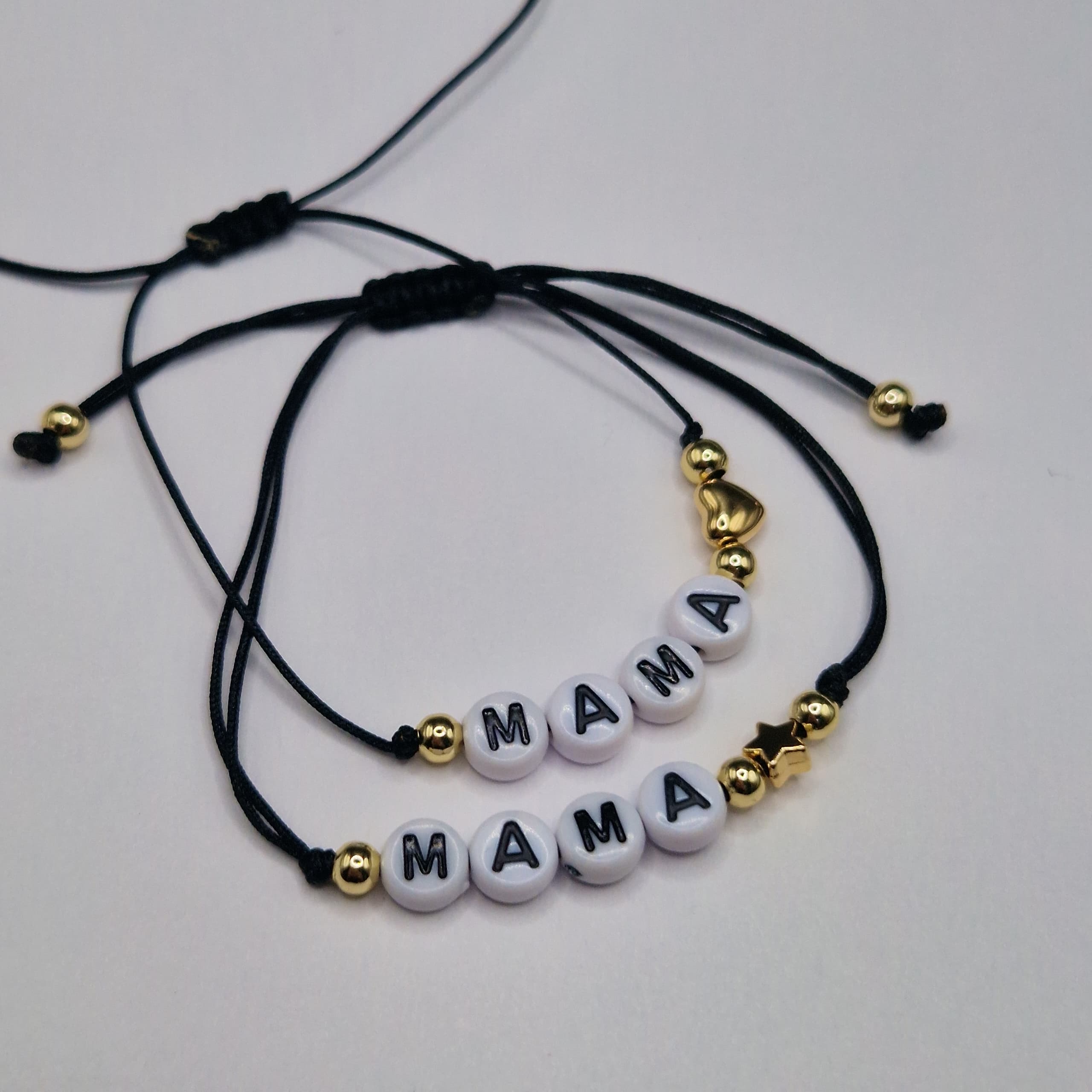 PULSERA DE MAMA EN HILITO