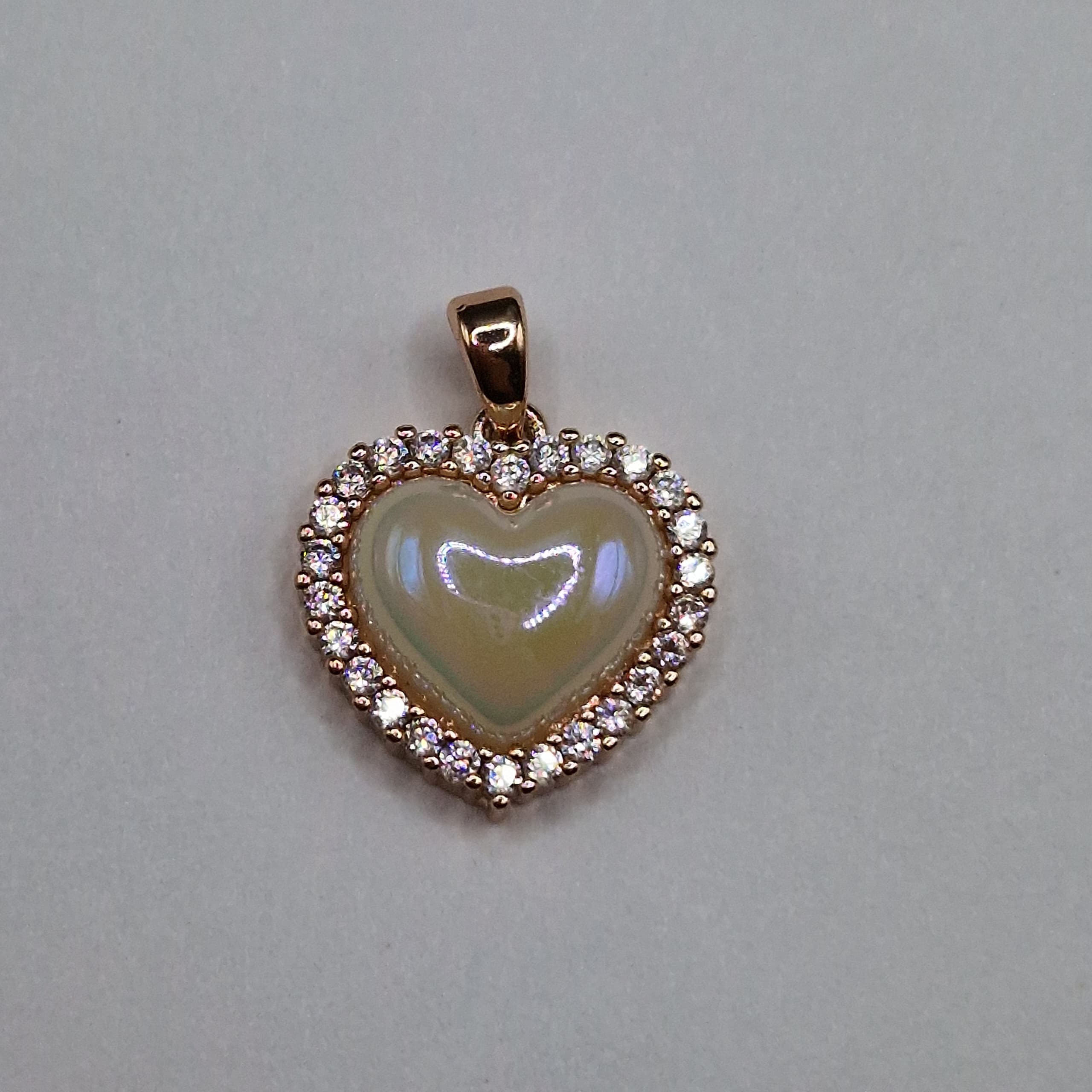 CIRCON DIJE CORAZON DE PERLA CARTIER