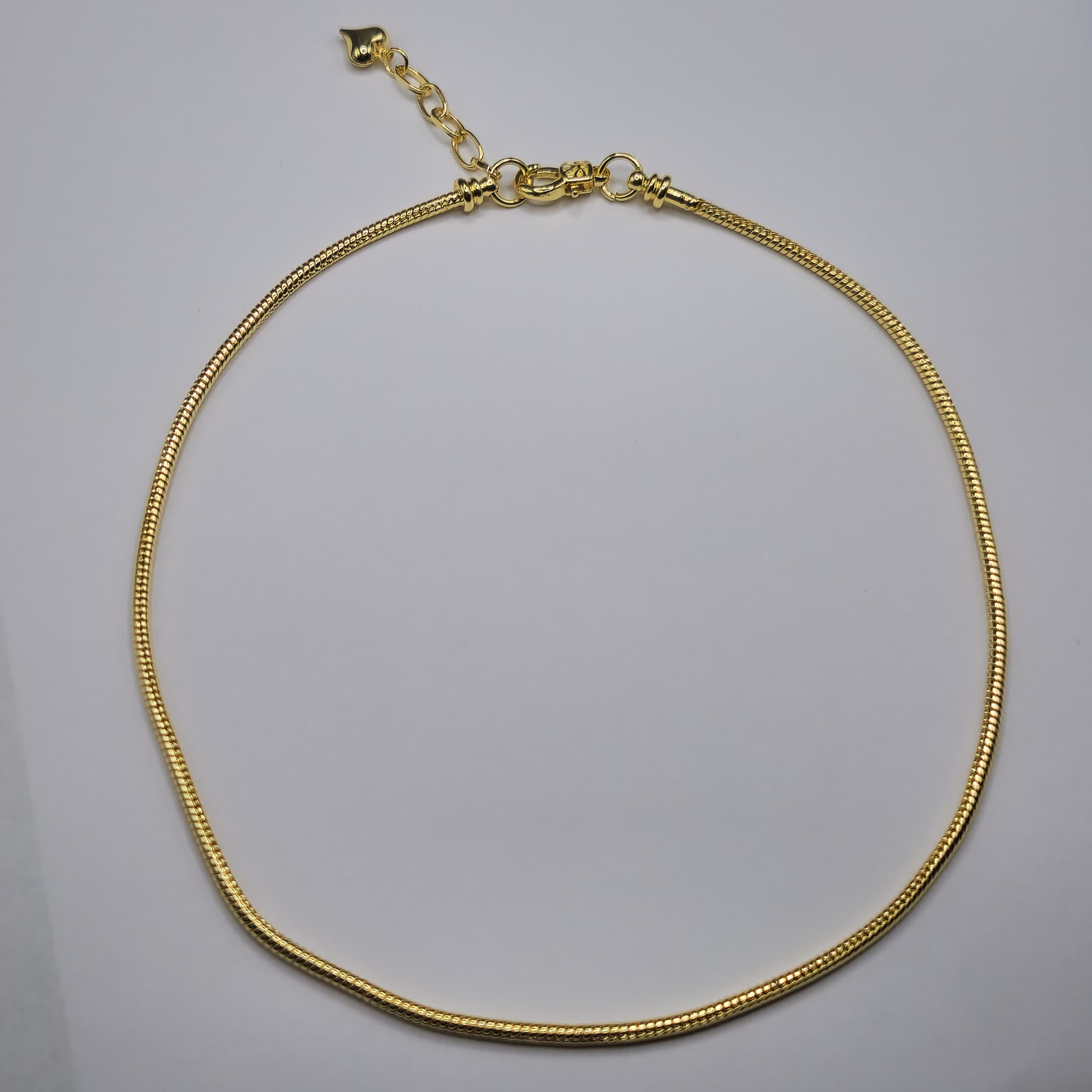 CADENA PANDORA DORADA CON BROCHE EXTENSOR DE CORAZON