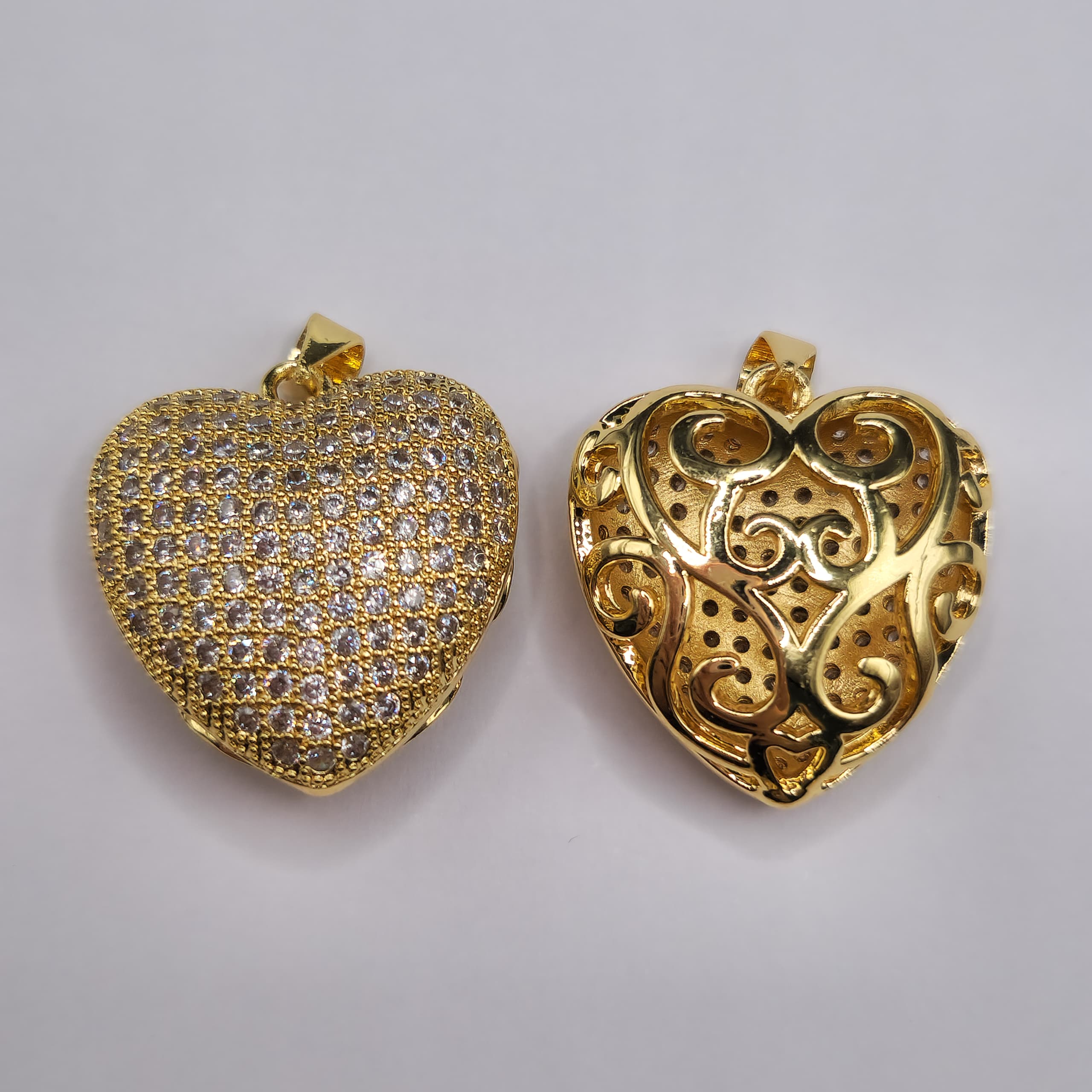 CIRCON DIJE CORAZON DORADO SOPLADO GRD