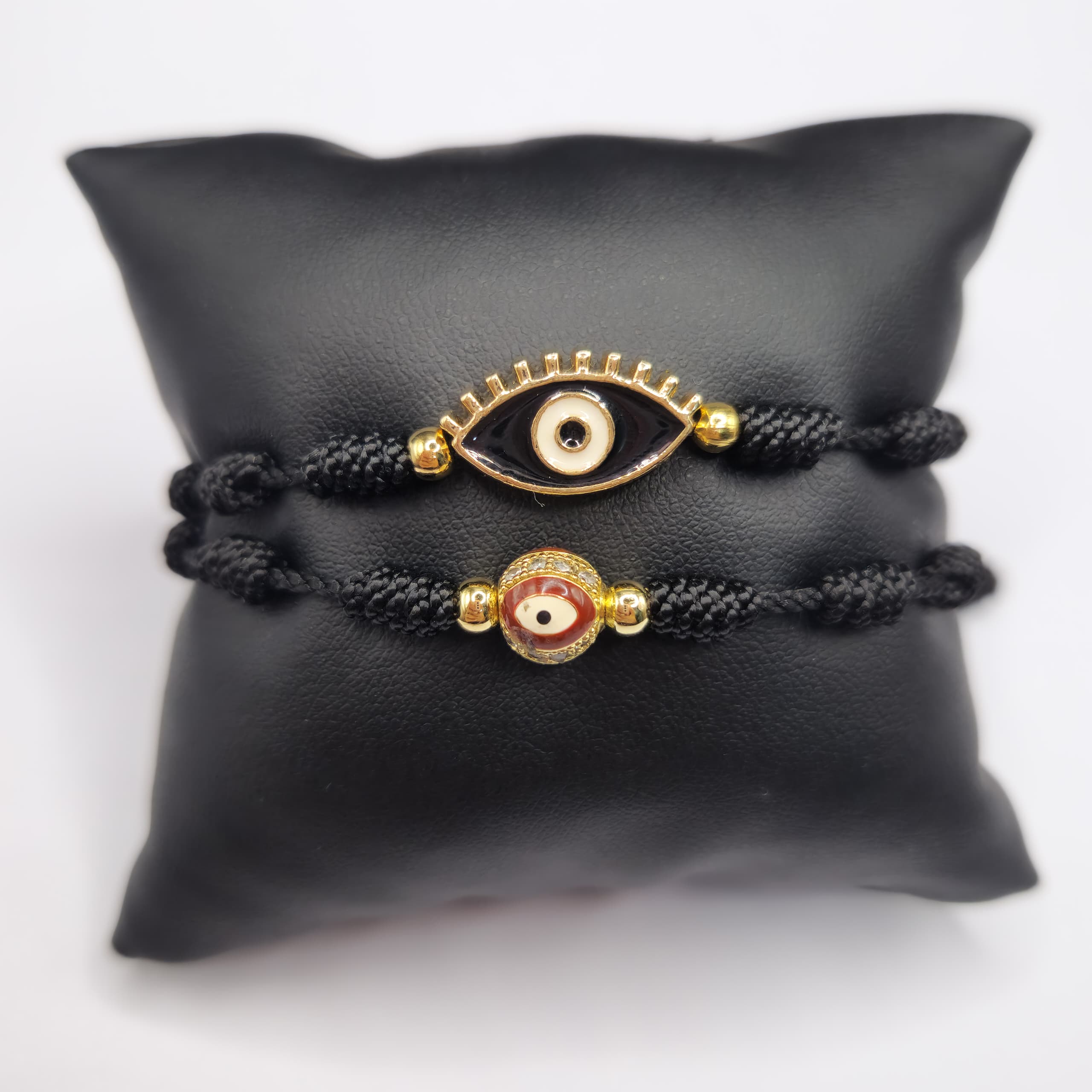 PULSERA 7 NUDOS CON OJOS TURCOS PASADORES