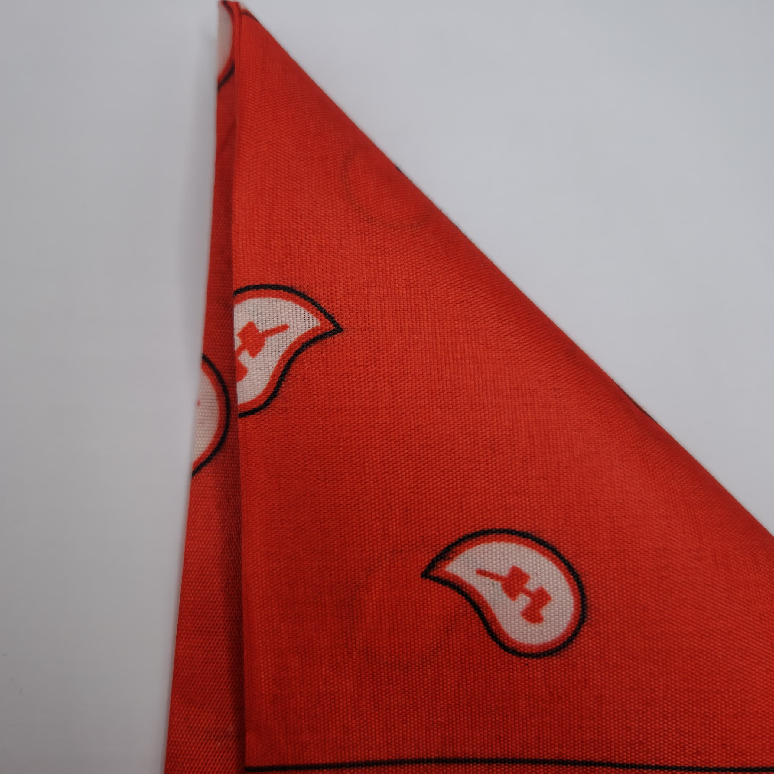 PAÑOLETA ROJA NR5