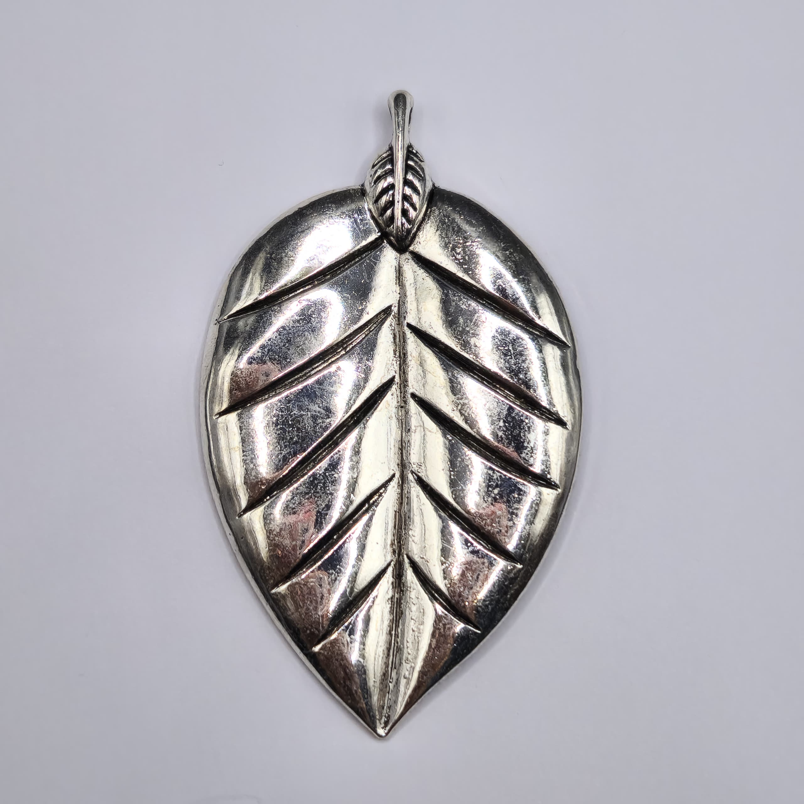 SILVER DIJE DE HOJA GRANDE