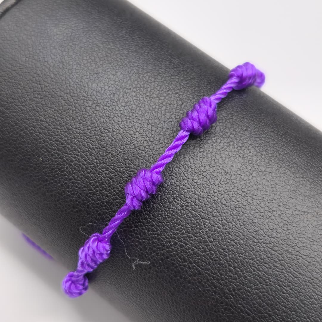 PULSERA 7 NUDOS MORADO