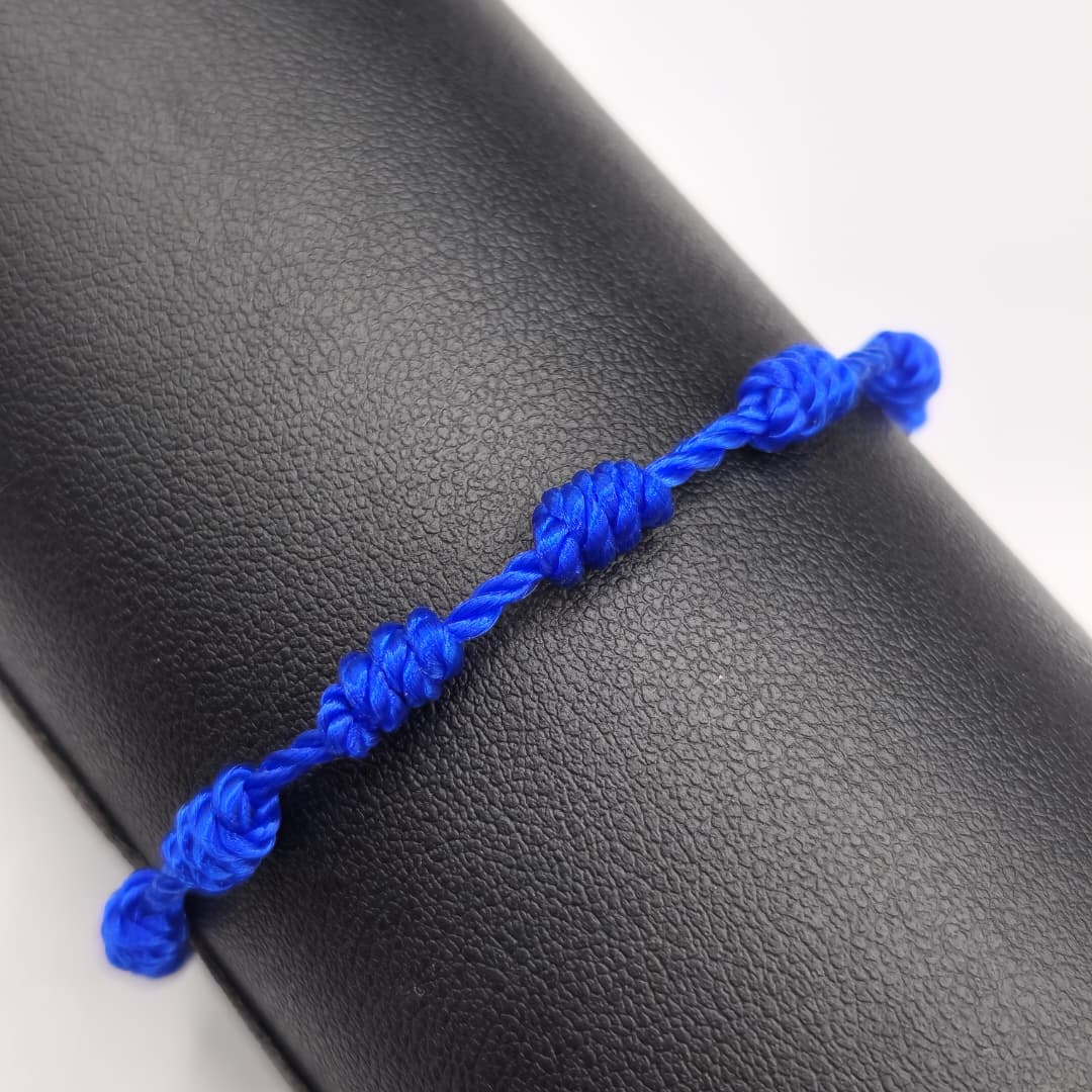 PULSERA 7 NUDOS AZUL