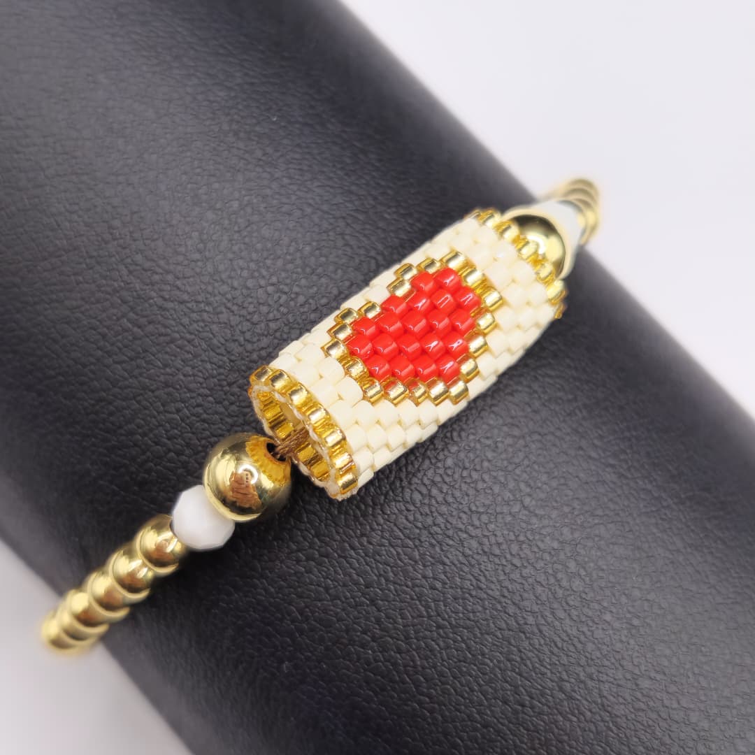 PULSERA DE BALINES CON CORAZON BLANCO Y ROJO