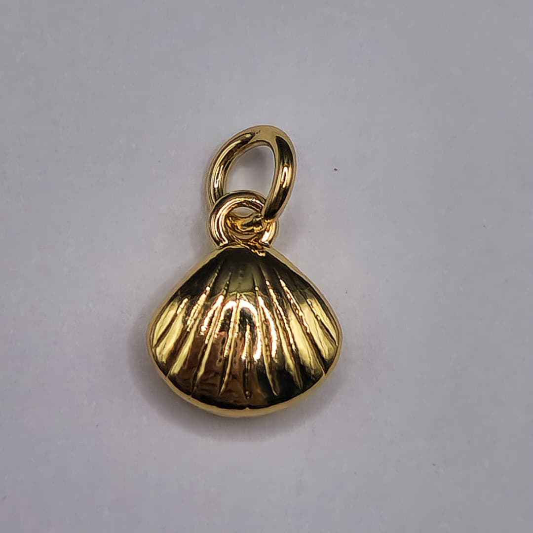 DIJE DE ORO CHINO OSTRA PEQUEÑA