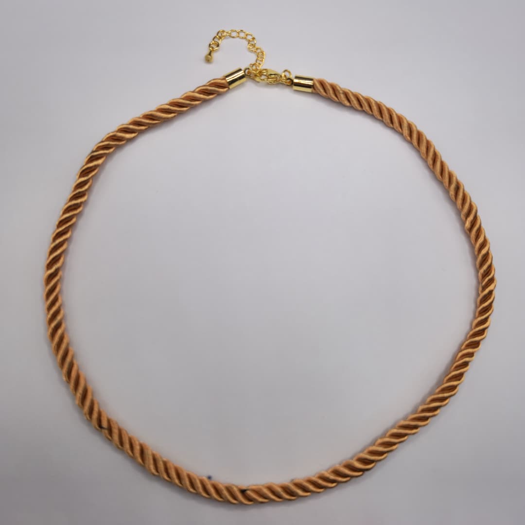 COLLAR CORDON EN ESPIRAL MARRON