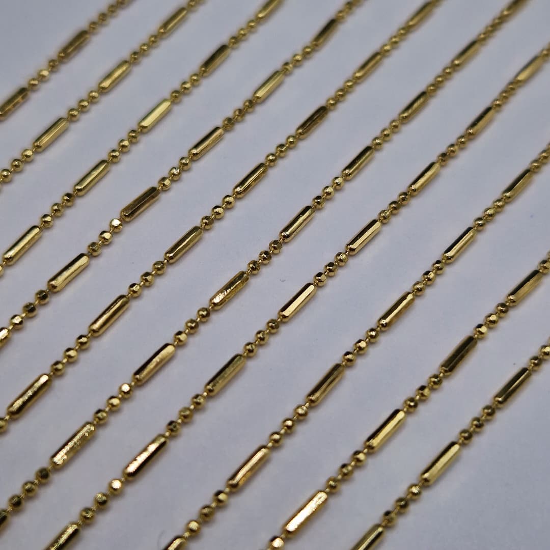 CADENA DE AGUJA DE PALITO Y BALINES TEXTURADOS ( PEQUEÑOS )