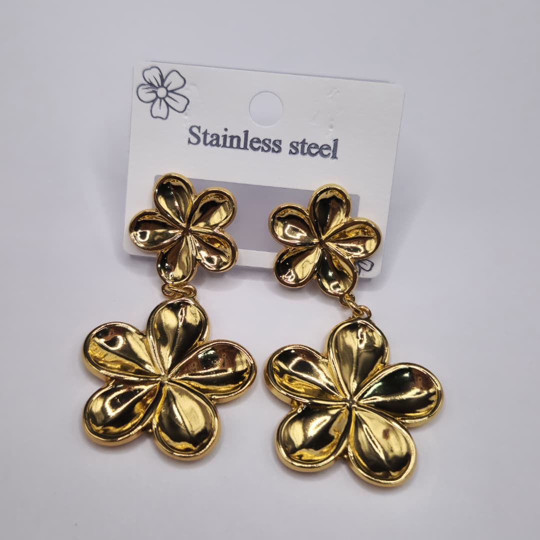 ZARCILLO DORADO FLOR DOBLE
