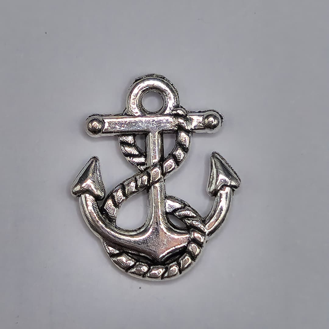 SILVER DIJE DE ANCLA CON CORDON 13X17MM