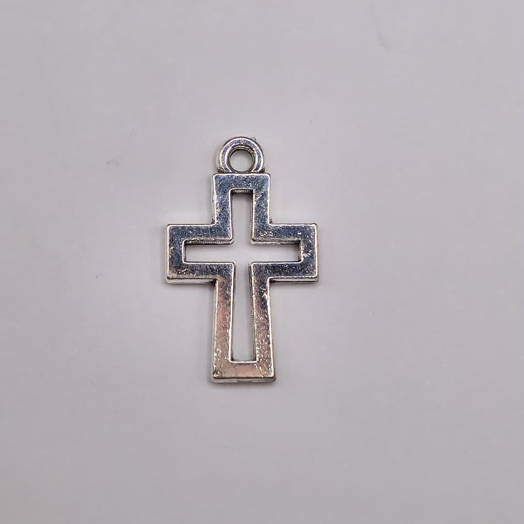 SILVER DIJE DE CRUZ HUECA 11X17MM