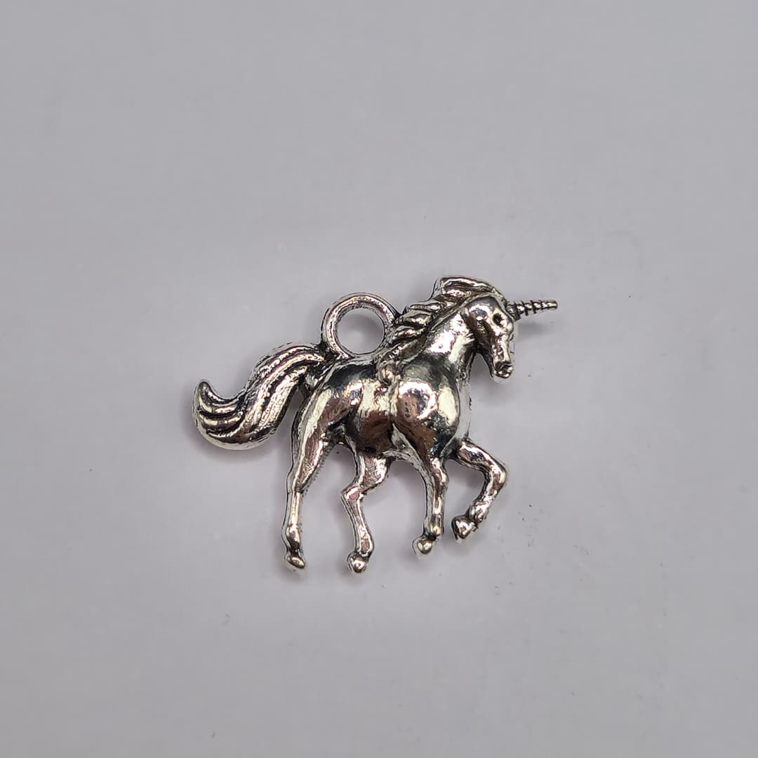 SILVER DIJE DE UNICORNIO14X18MM