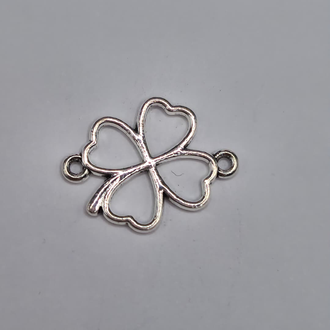 SILVER CONECTOR DE TREBOL 12X17MM