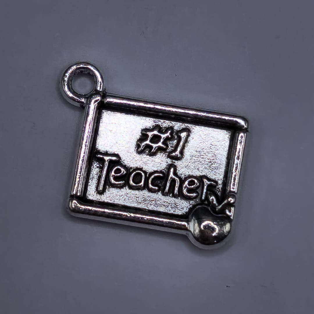 SILVER DIJE DE PISARRA TEACHER 14X19MM