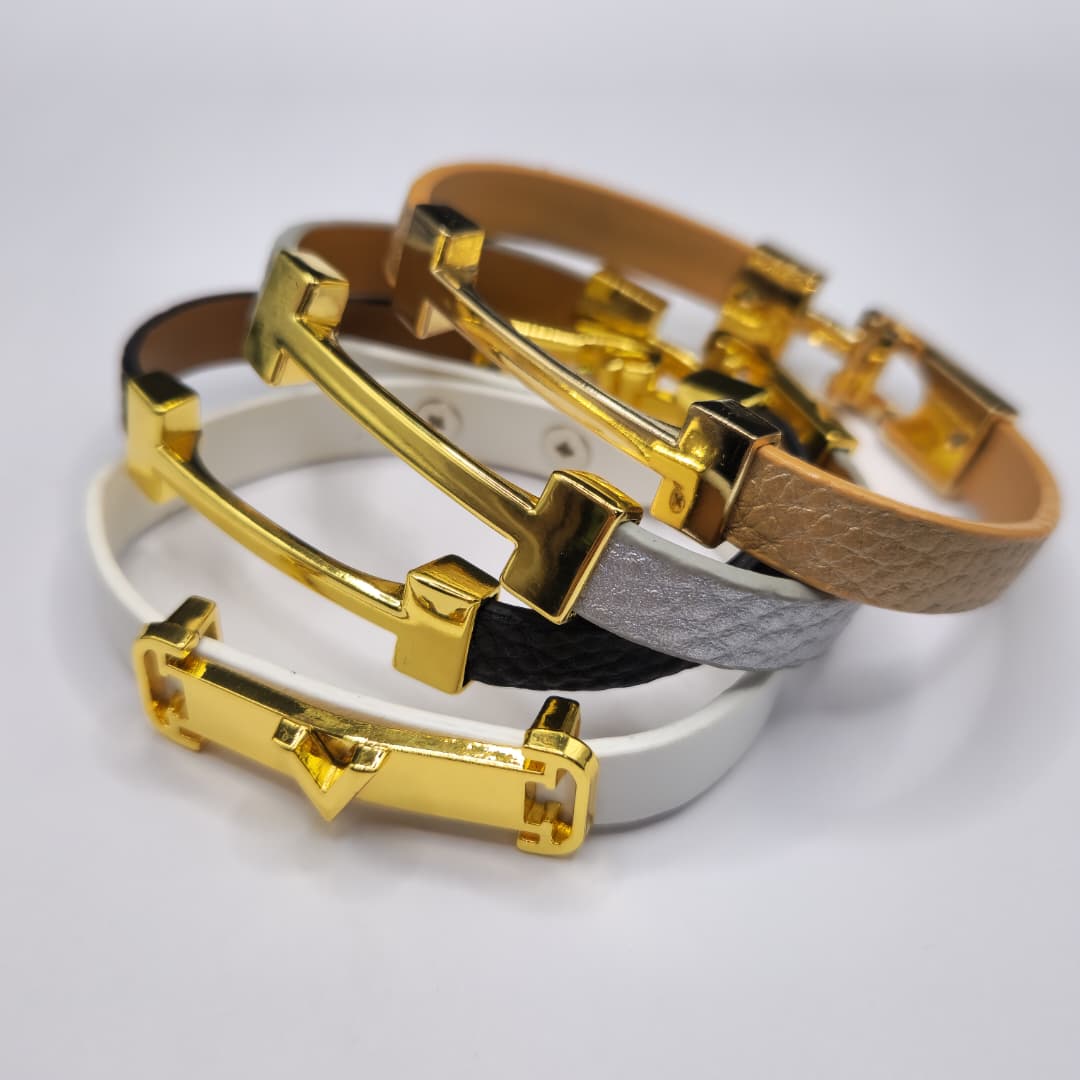 PULSERAS DE CUERO DE DAMA