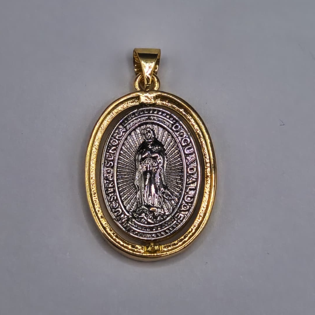 CIRCON MEDALLA OVALADA VIRGEN DE GUADALUPE DORADO CON PLATEADO