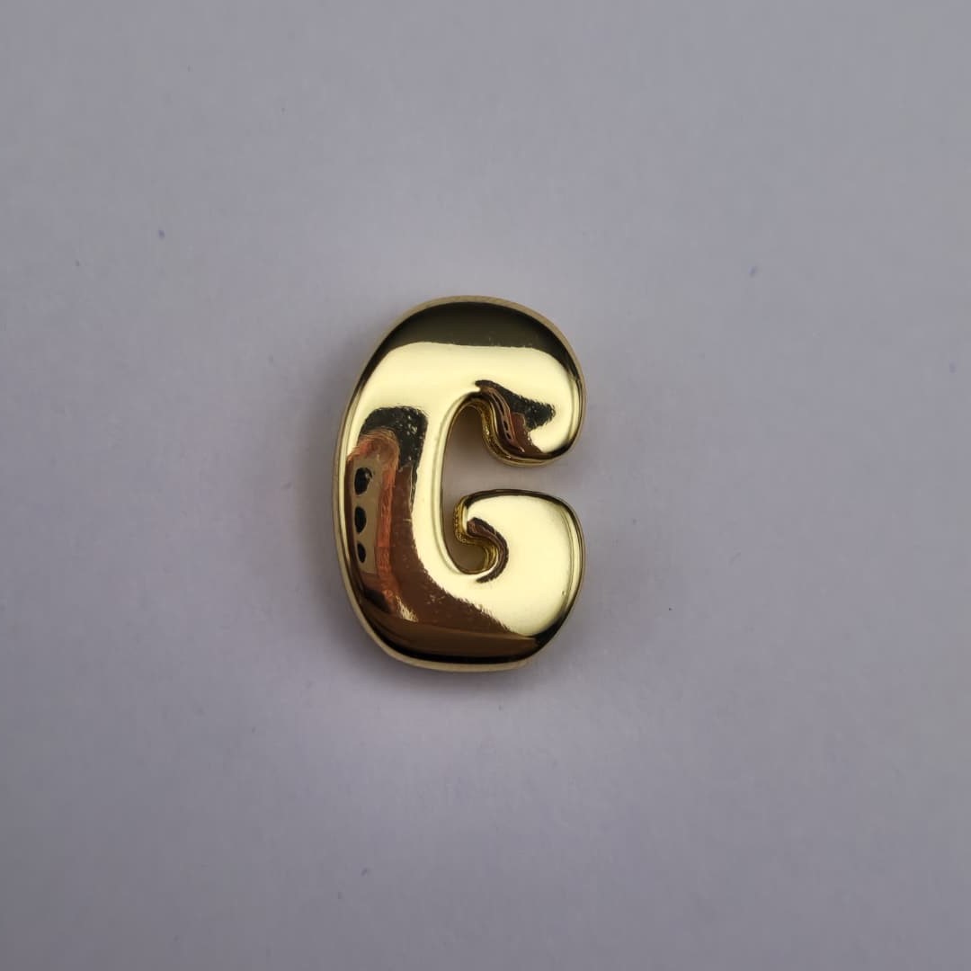 ORO CHINO PASADOR LETRA G