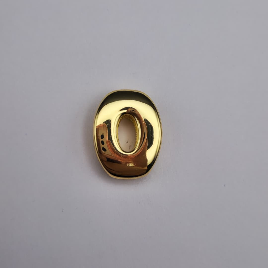 ORO CHINO PASADOR LETRA O