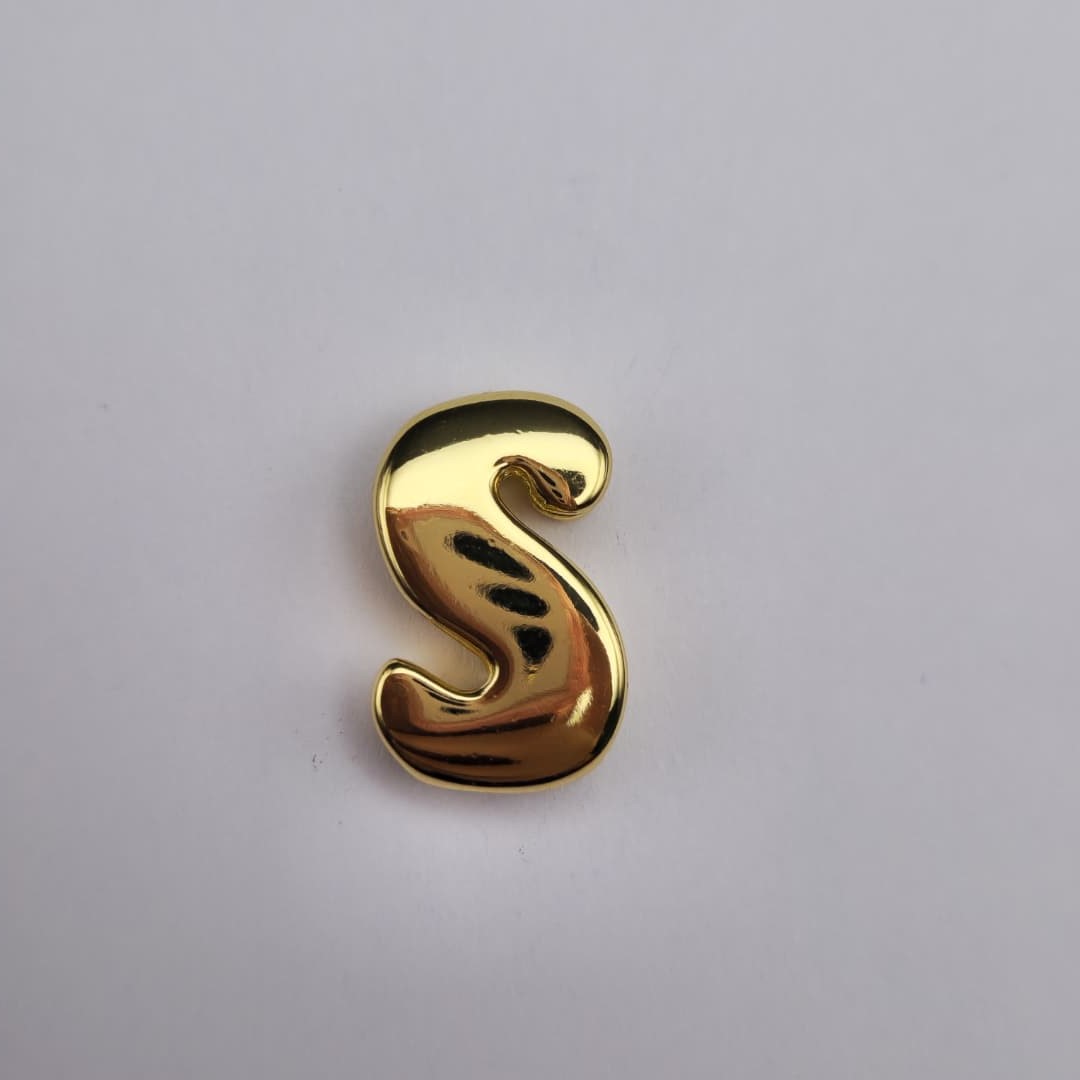 ORO CHINO PASADOR LETRA S